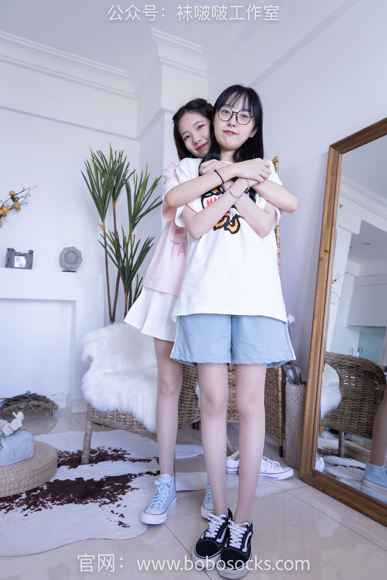 图片[12]-[BoBoSocks袜啵啵]NO.100 小甜豆与稚予-板鞋、肉丝、脚对脚互动剧情[132P] – 速更版-美库