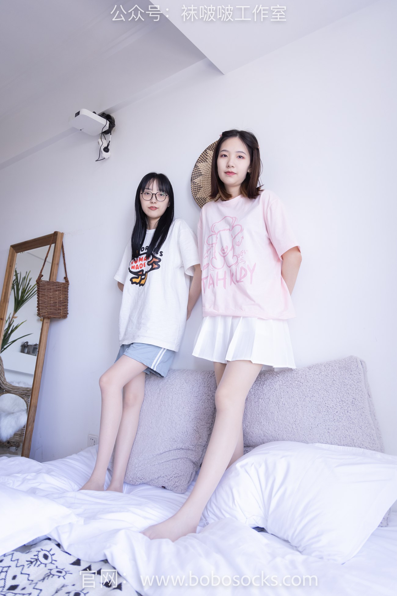 图片[64]-[BoBoSocks袜啵啵]NO.100 小甜豆与稚予-板鞋、肉丝、脚对脚互动剧情[132P] – 速更版-美库