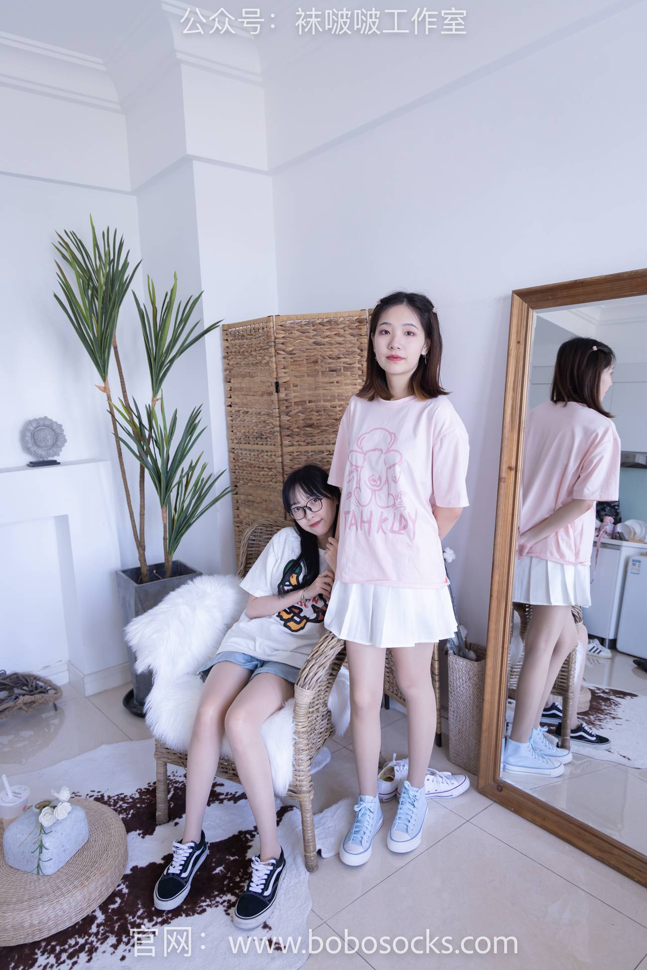 图片[126]-[BoBoSocks袜啵啵]NO.100 小甜豆与稚予-板鞋、肉丝、脚对脚互动剧情[132P] – 速更版-美库