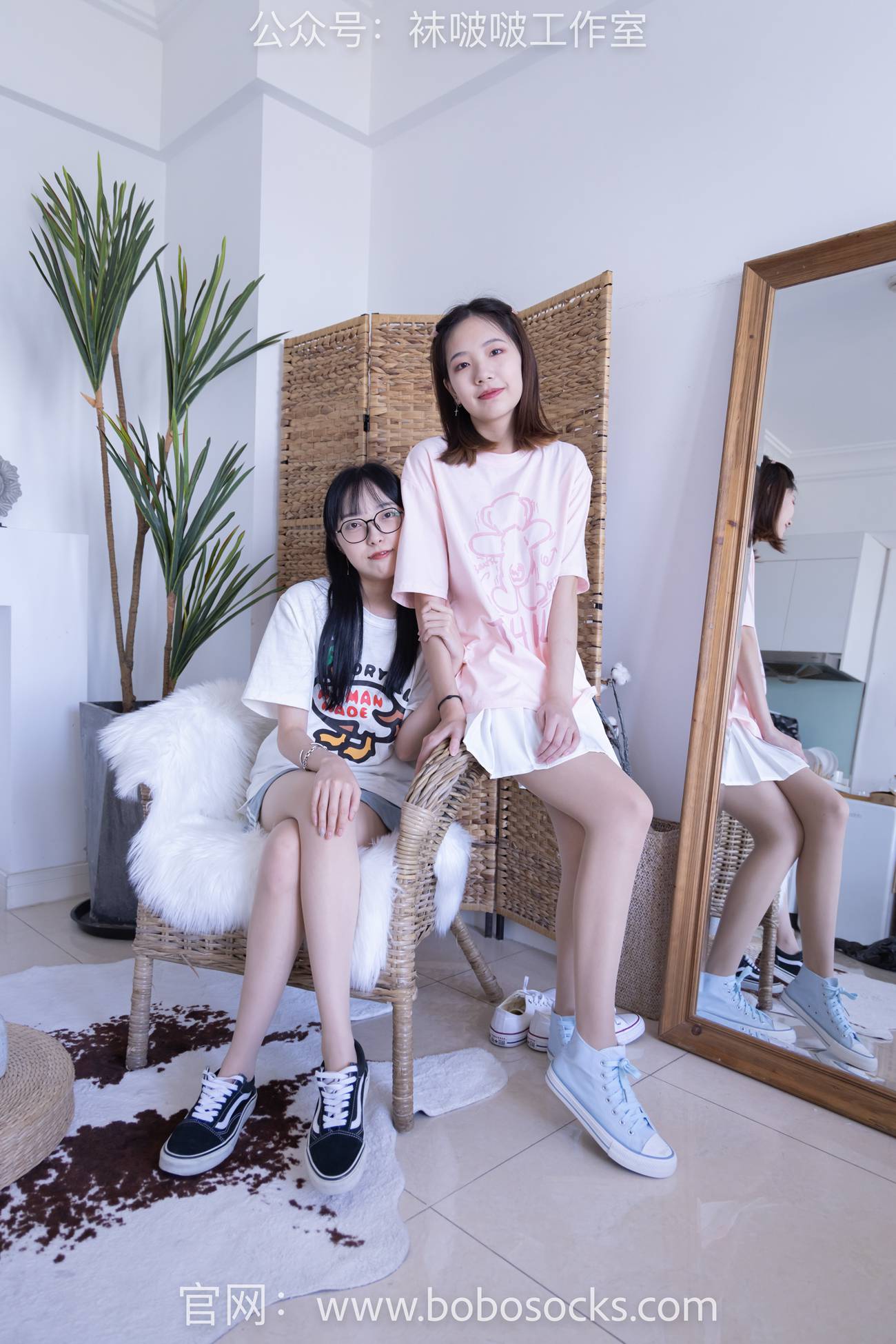 图片[129]-[BoBoSocks袜啵啵]NO.100 小甜豆与稚予-板鞋、肉丝、脚对脚互动剧情[132P] – 速更版-美库