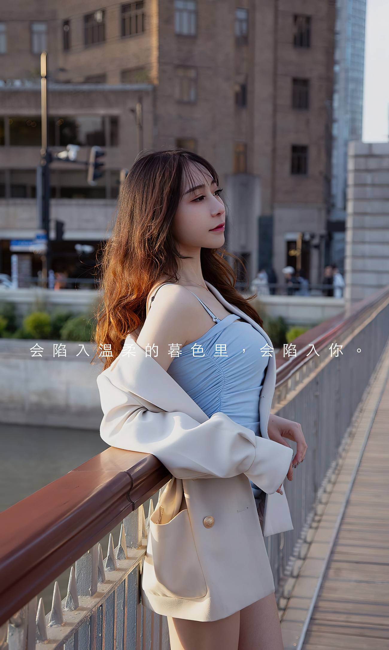 图片[28]-[爱尤物]2022 NO.2333 水水 转角遇到你[35P] – 速更版-美库