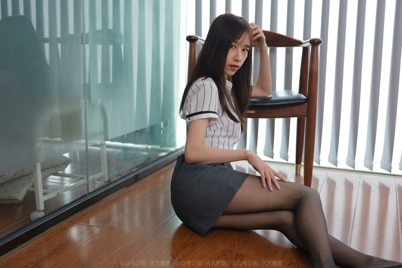 图片[20]-[IESS异思趣向]2022.03.30 丝享家1044：美子《酒红色美甲》[86P] – 速更版-美库