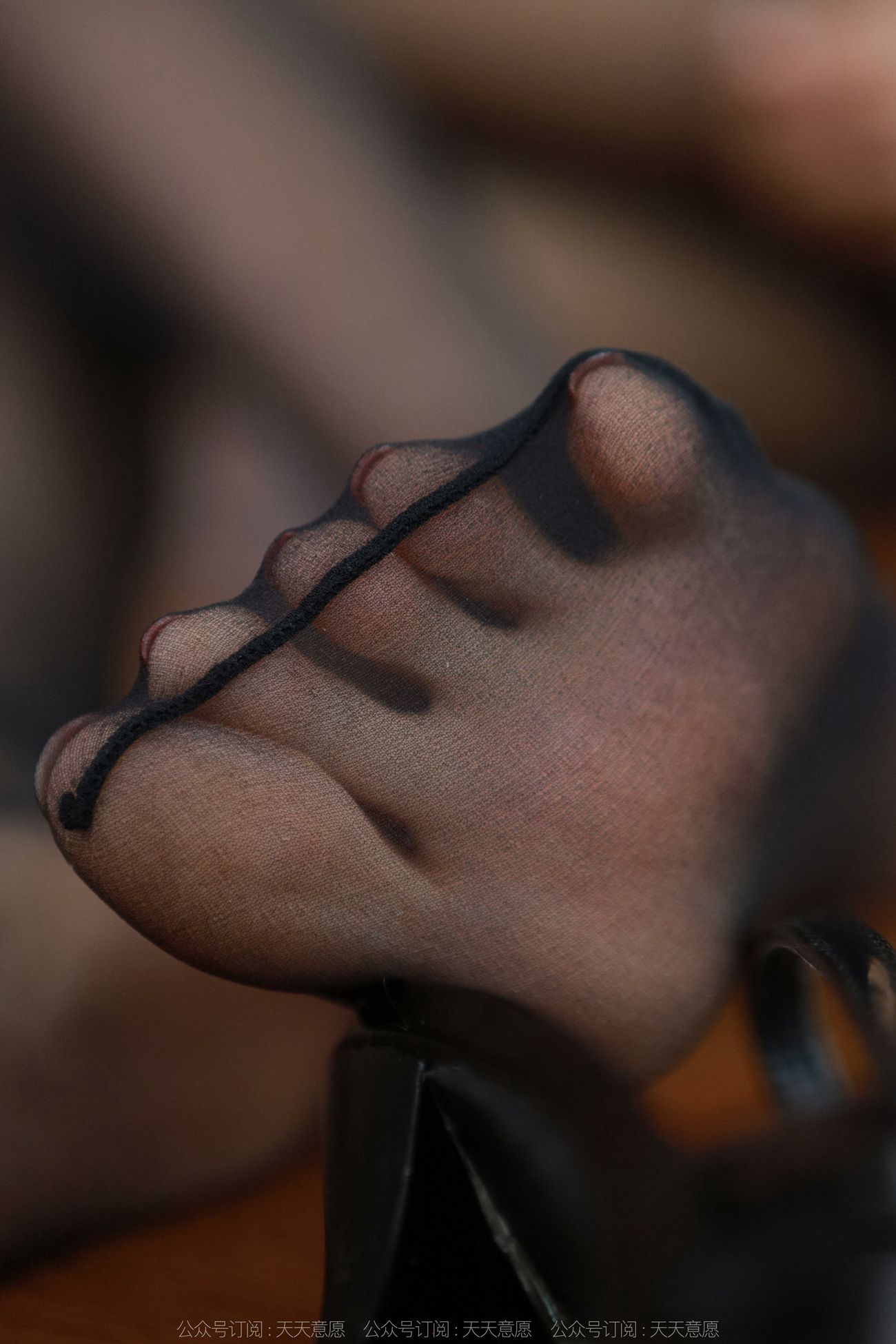 图片[35]-[IESS异思趣向]2022.03.30 丝享家1044：美子《酒红色美甲》[86P] – 速更版-美库