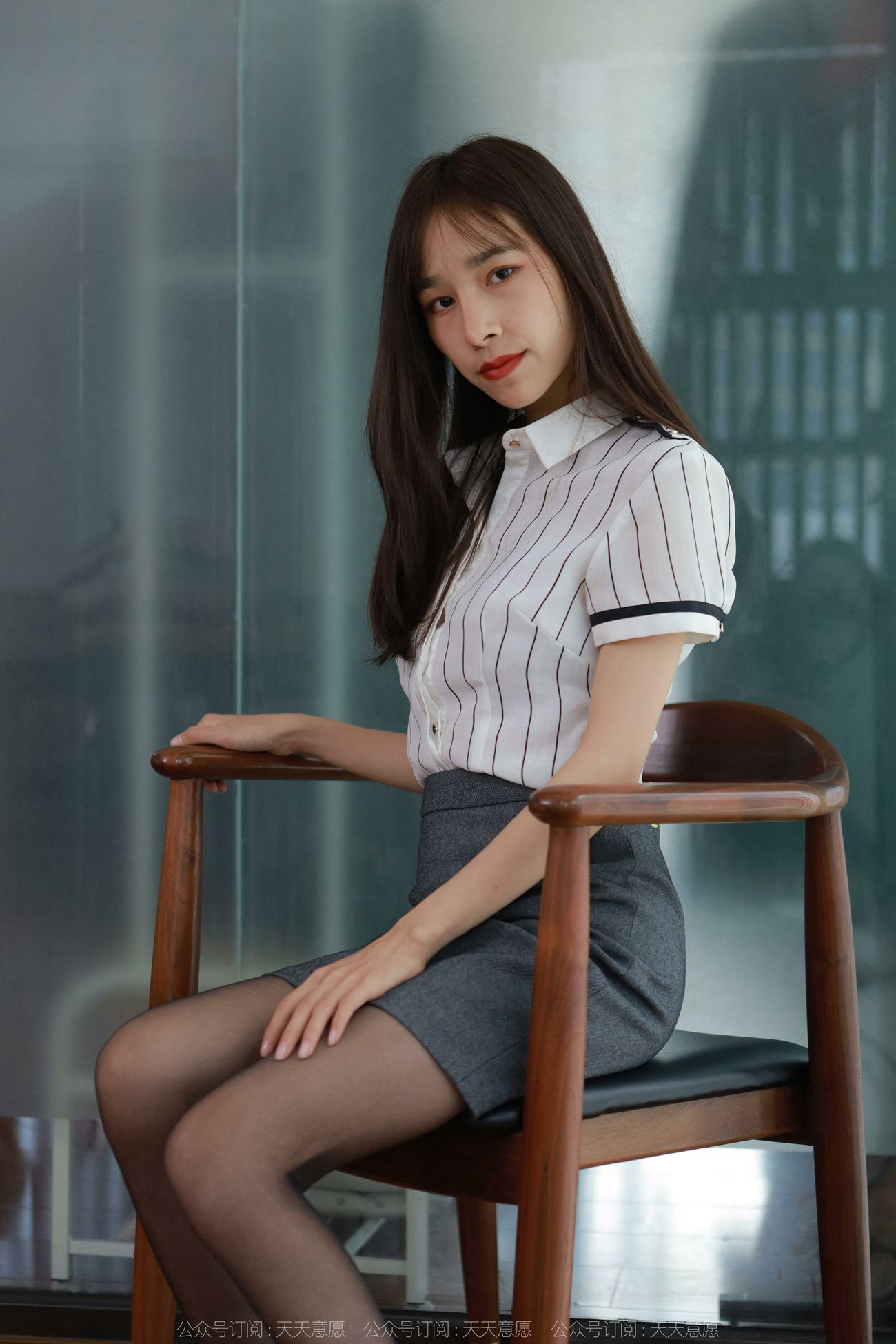 图片[48]-[IESS异思趣向]2022.03.30 丝享家1044：美子《酒红色美甲》[86P] – 速更版-美库