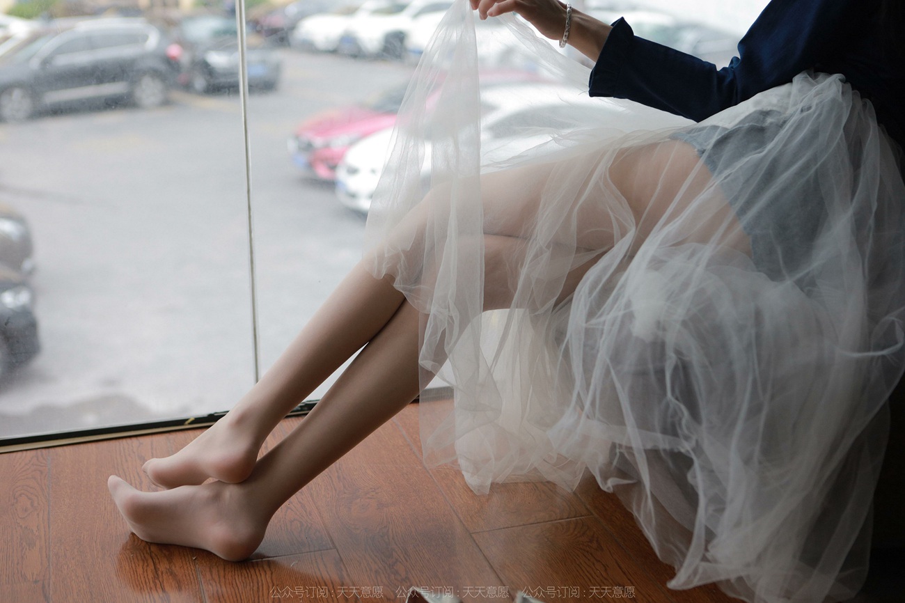 图片[76]-[IESS异思趣向]2022.03.31 丝享家1045：团团《长腿白纱》[95P] – 速更版-美库