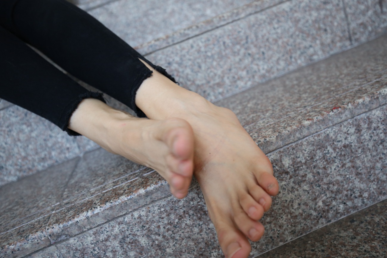 图片[16]-大西瓜爱牙膏-2019 1月活动 模特2（二） 裸足（luo zu）(1) [98P] – 速更版-美库