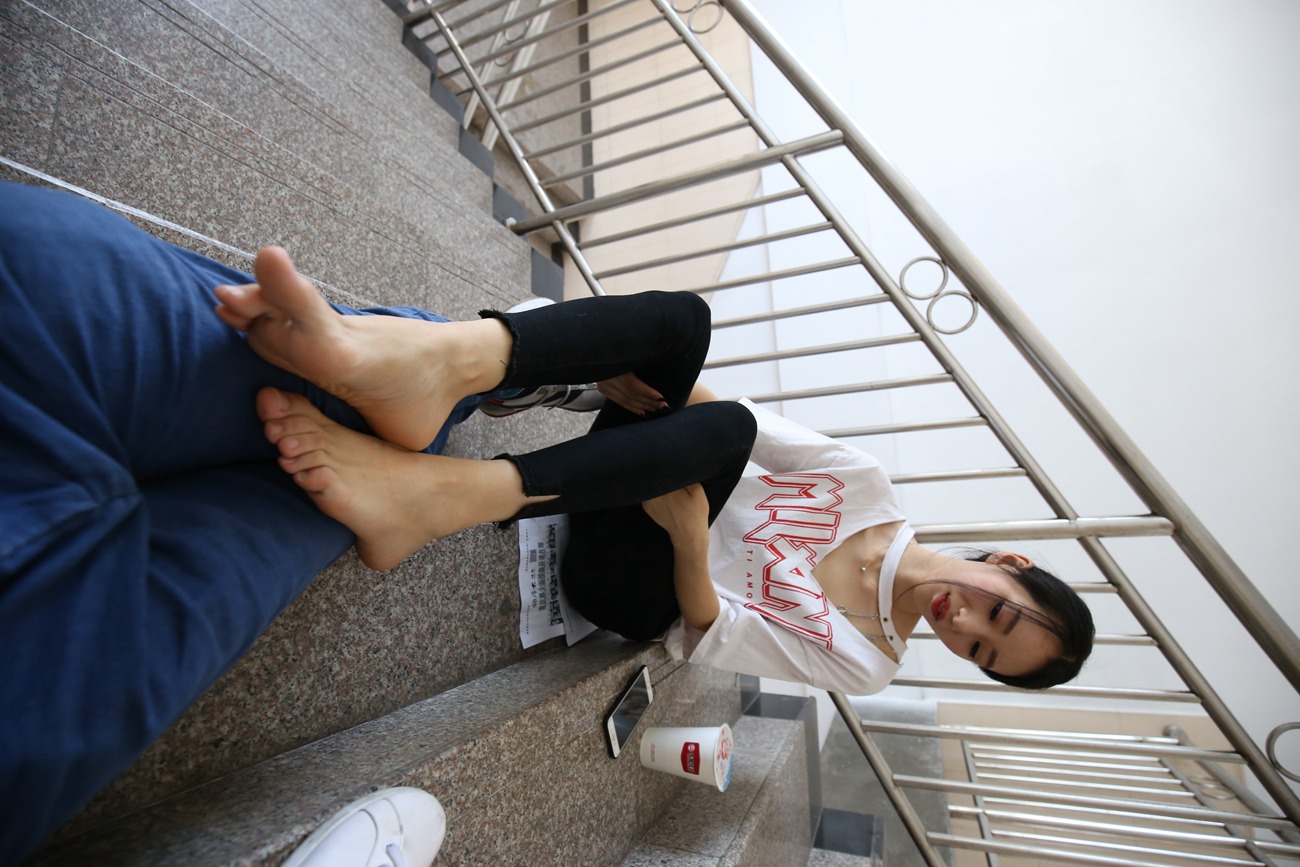 图片[23]-大西瓜爱牙膏-2019 1月活动 模特2（二） 裸足（luo zu）(1) [98P] – 速更版-美库