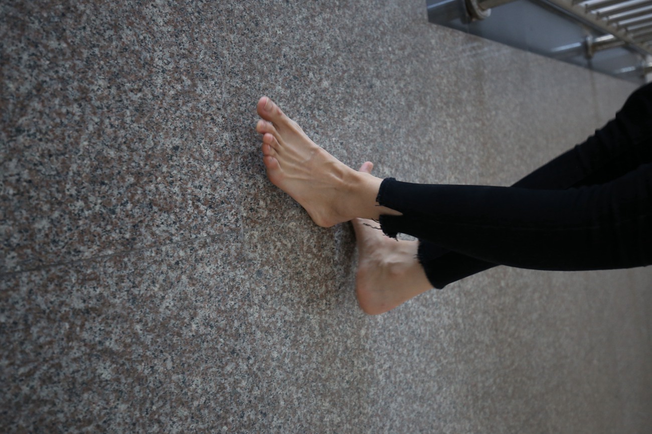 图片[60]-大西瓜爱牙膏-2019 1月活动 模特2（二） 裸足（luo zu）(1) [98P] – 速更版-美库