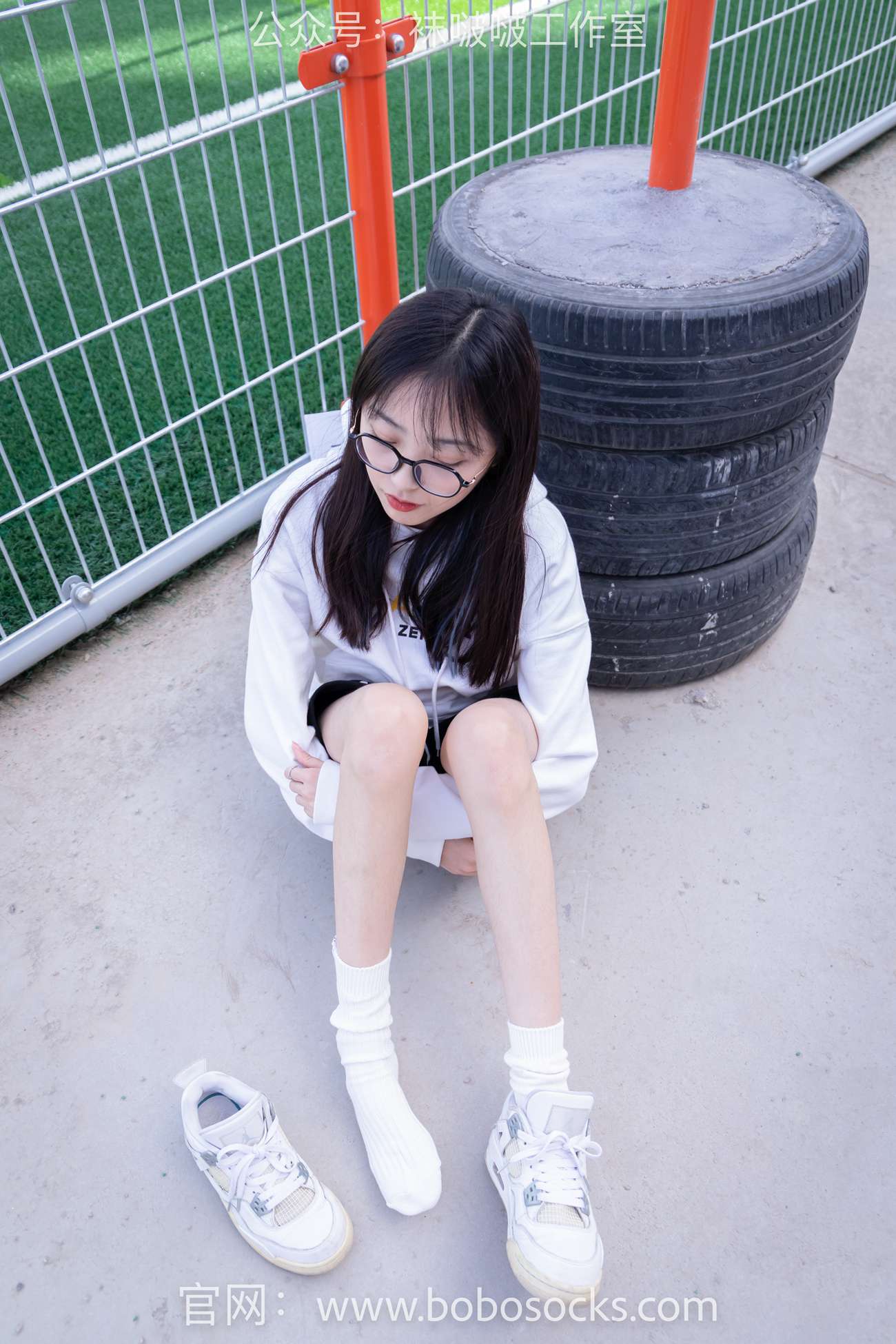 图片[33]-[BoBoSocks袜啵啵]NO.103 稚予-AJ篮球鞋、白棉袜、裸足[134P] – 速更版-美库