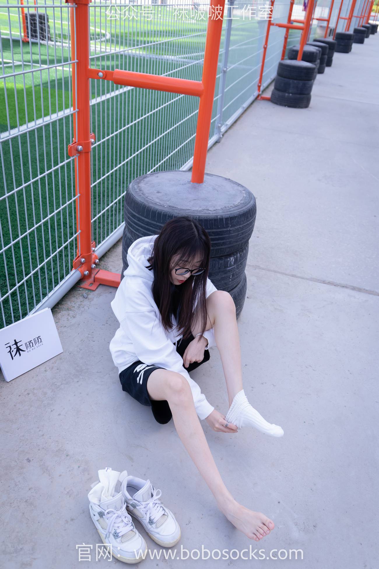 图片[102]-[BoBoSocks袜啵啵]NO.103 稚予-AJ篮球鞋、白棉袜、裸足[134P] – 速更版-美库