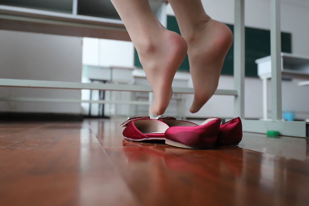 图片[51]-大西瓜爱牙膏-2019 2月活动 模特2（二） 薄肉丝室内 [92P] – 速更版-美库