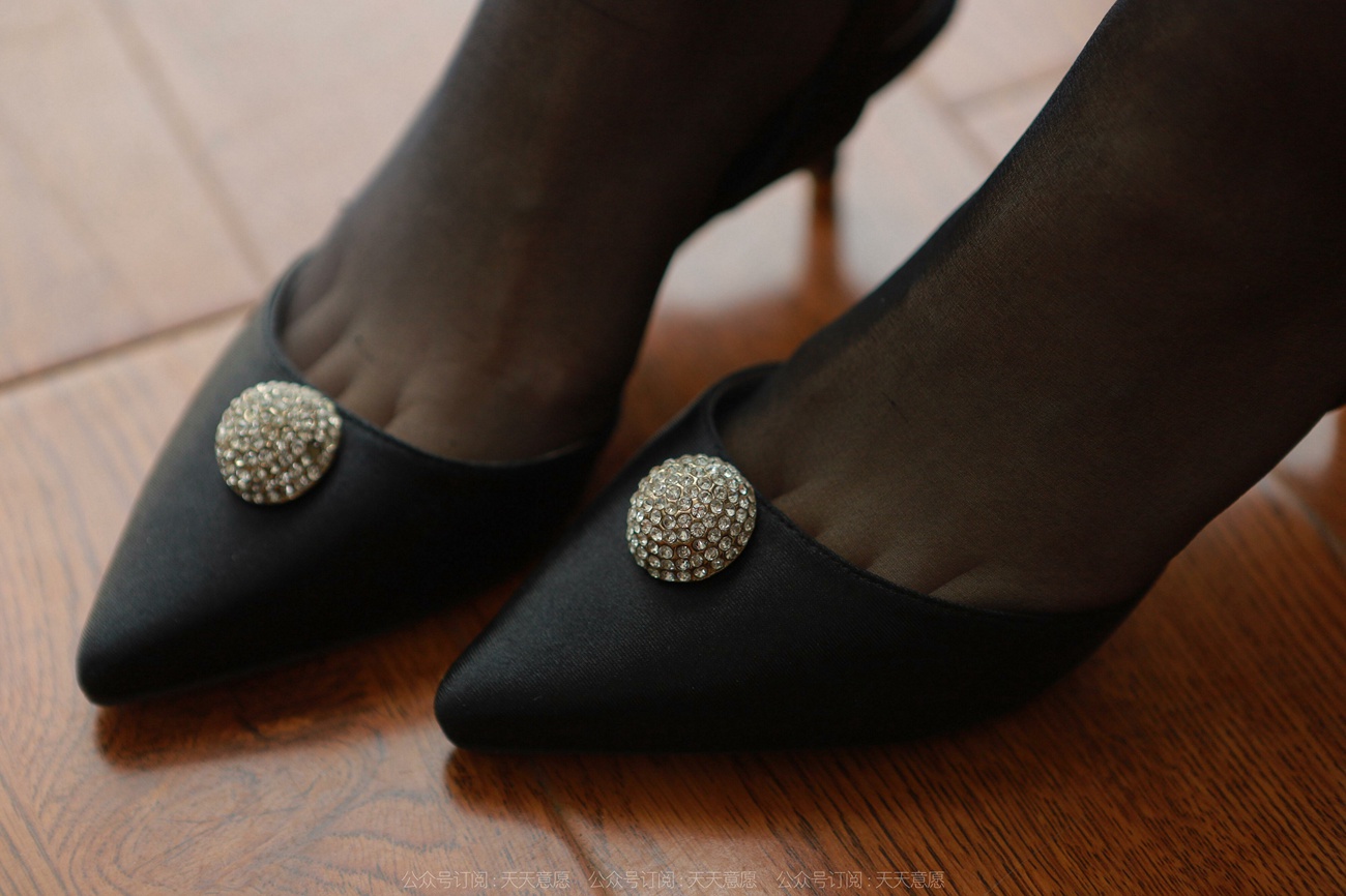 图片[56]-[IESS异思趣向] 2022.04.04 丝享家1049：小婕《办公室的甜蜜蜜》[95P] – 速更版-美库