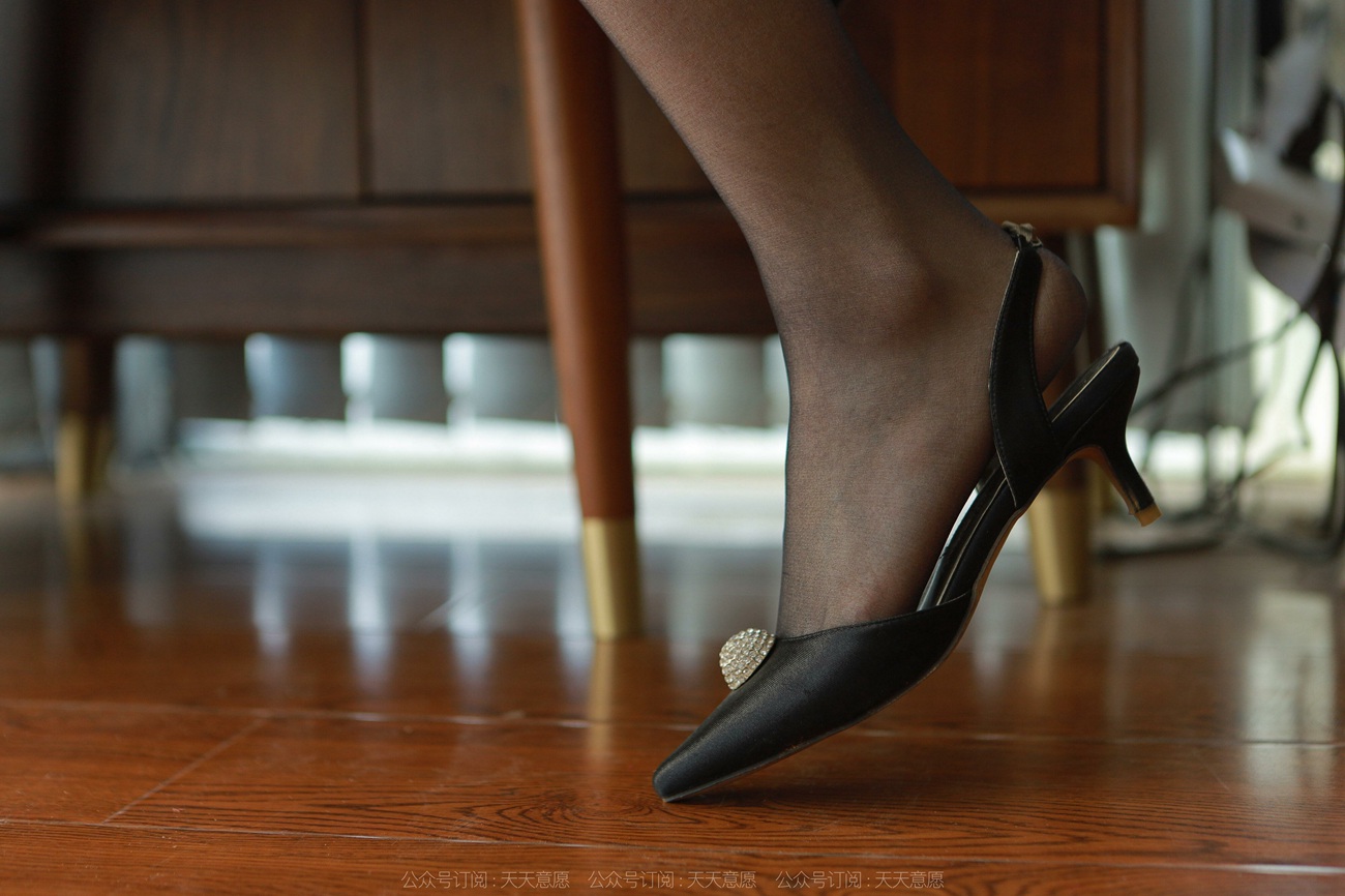 图片[76]-[IESS异思趣向] 2022.04.04 丝享家1049：小婕《办公室的甜蜜蜜》[95P] – 速更版-美库