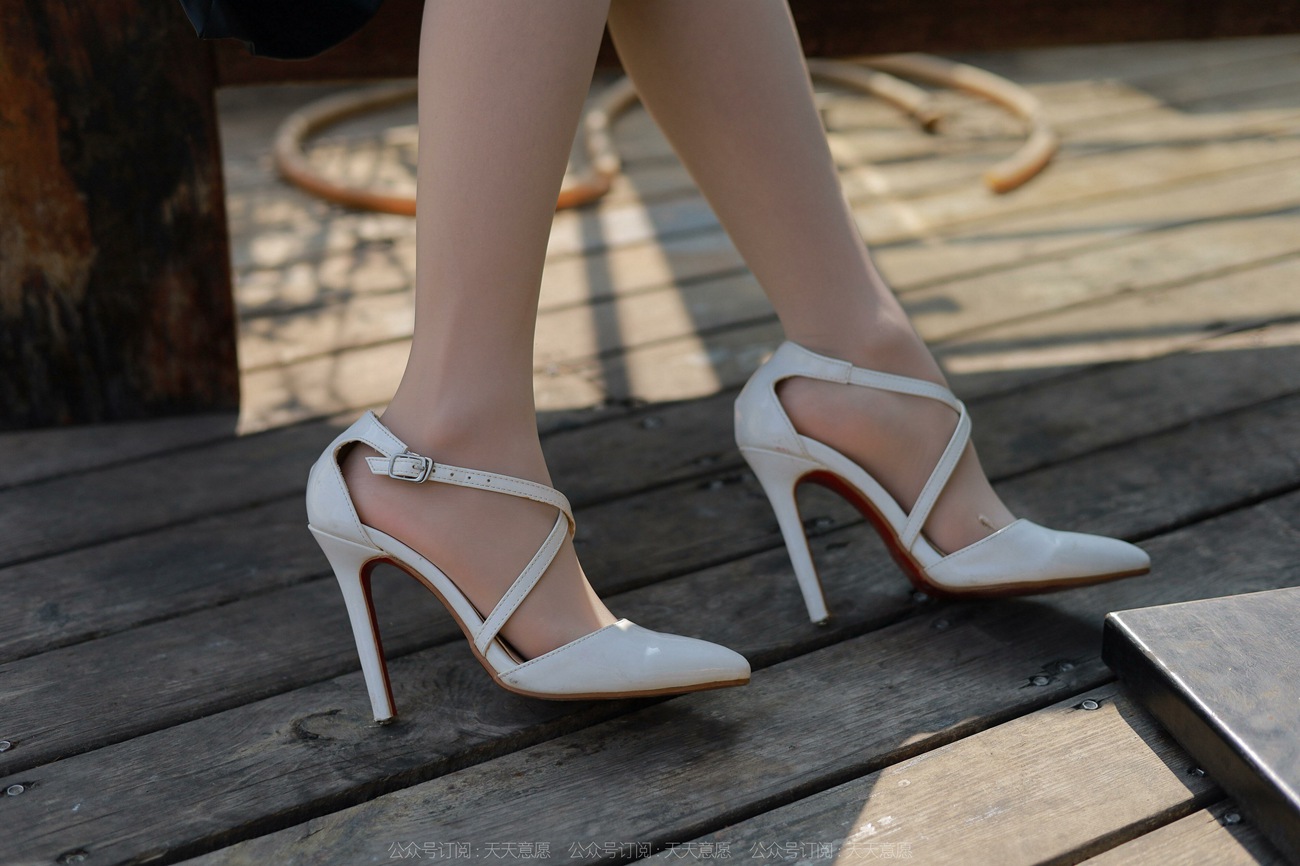 图片[18]-[IESS异思趣向] 2022.04.05 丝享家1050：婉萍《加班日记》[80P] – 速更版-美库