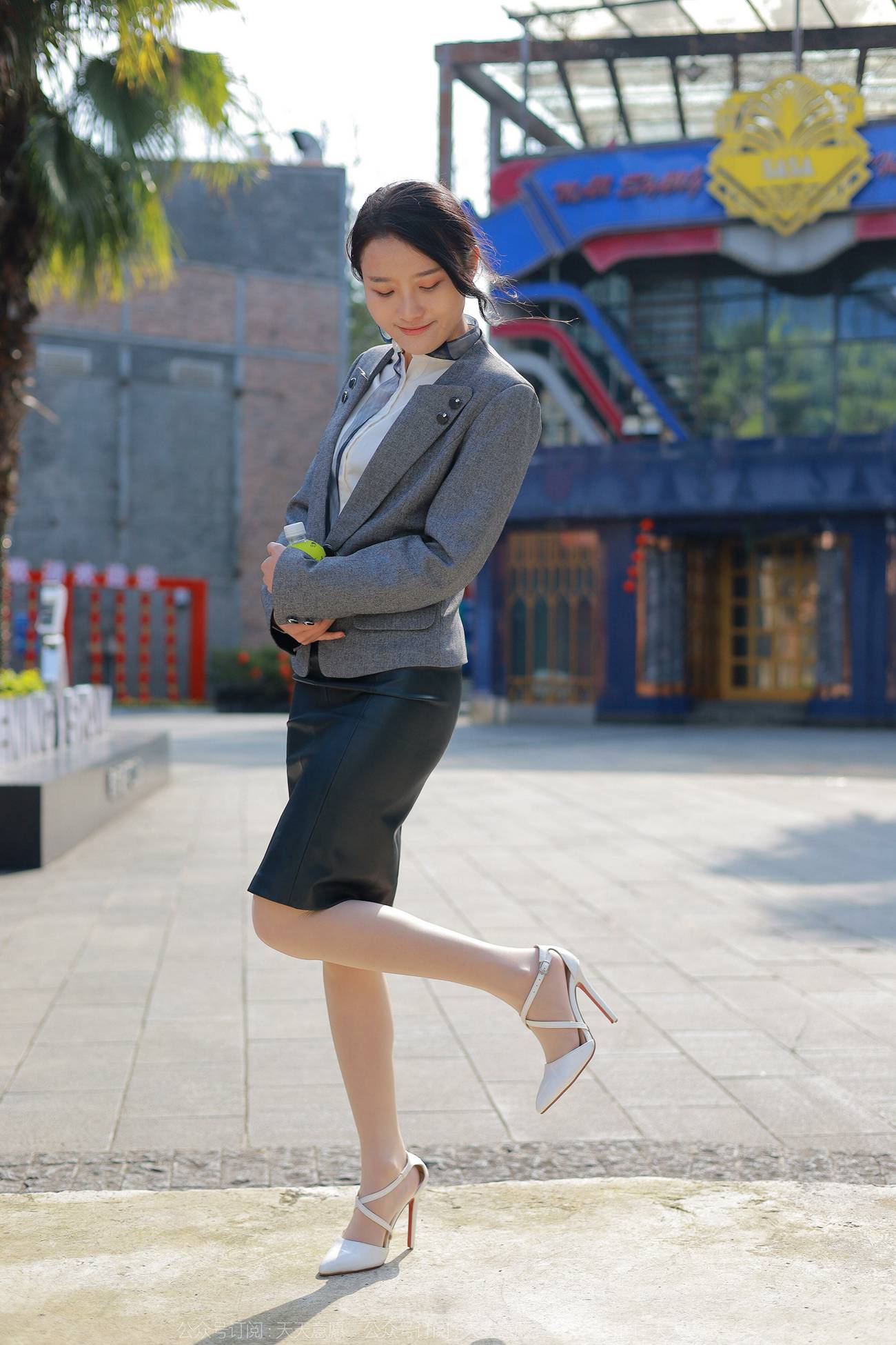 图片[34]-[IESS异思趣向] 2022.04.05 丝享家1050：婉萍《加班日记》[80P] – 速更版-美库