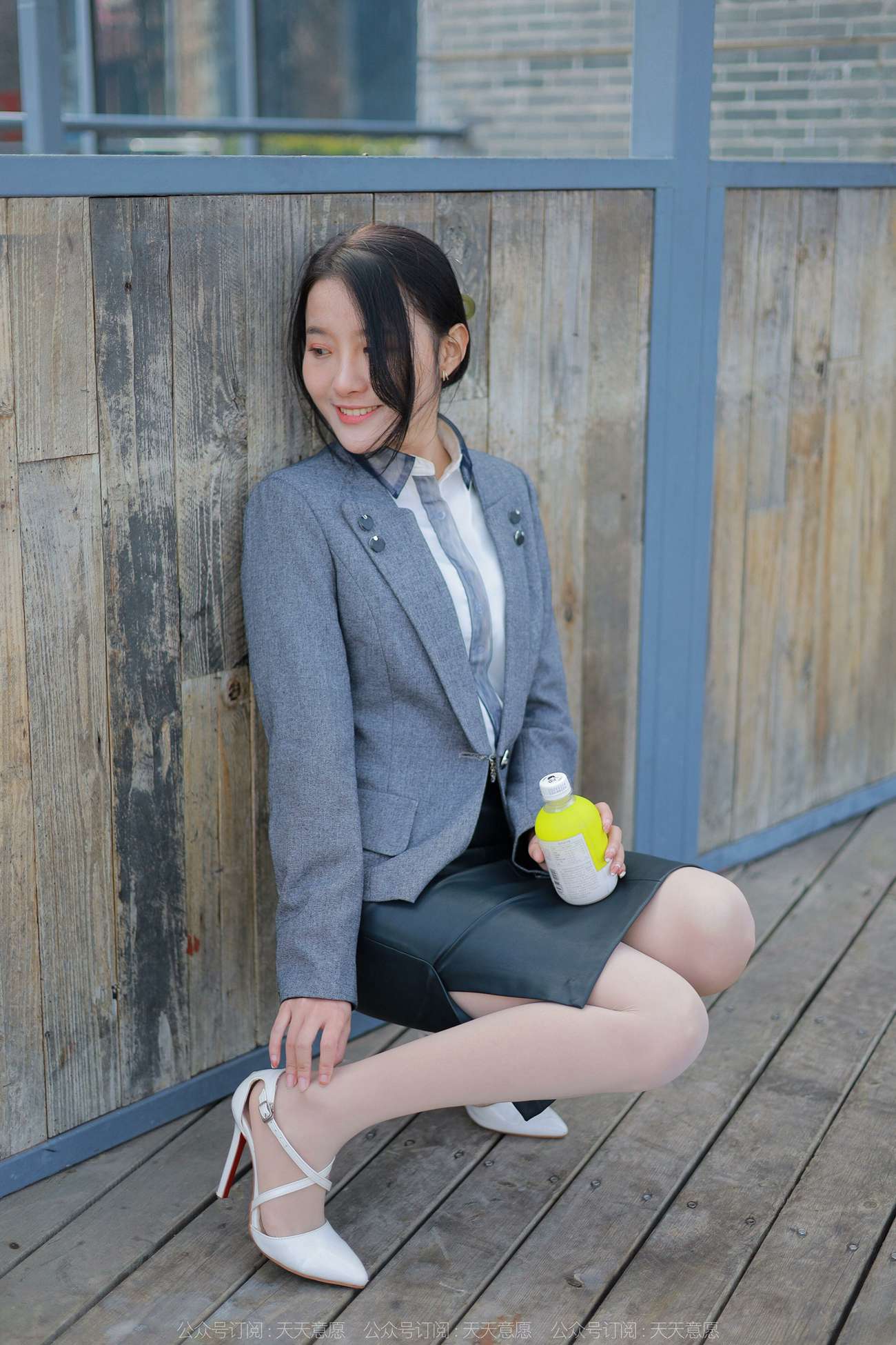 图片[42]-[IESS异思趣向] 2022.04.05 丝享家1050：婉萍《加班日记》[80P] – 速更版-美库