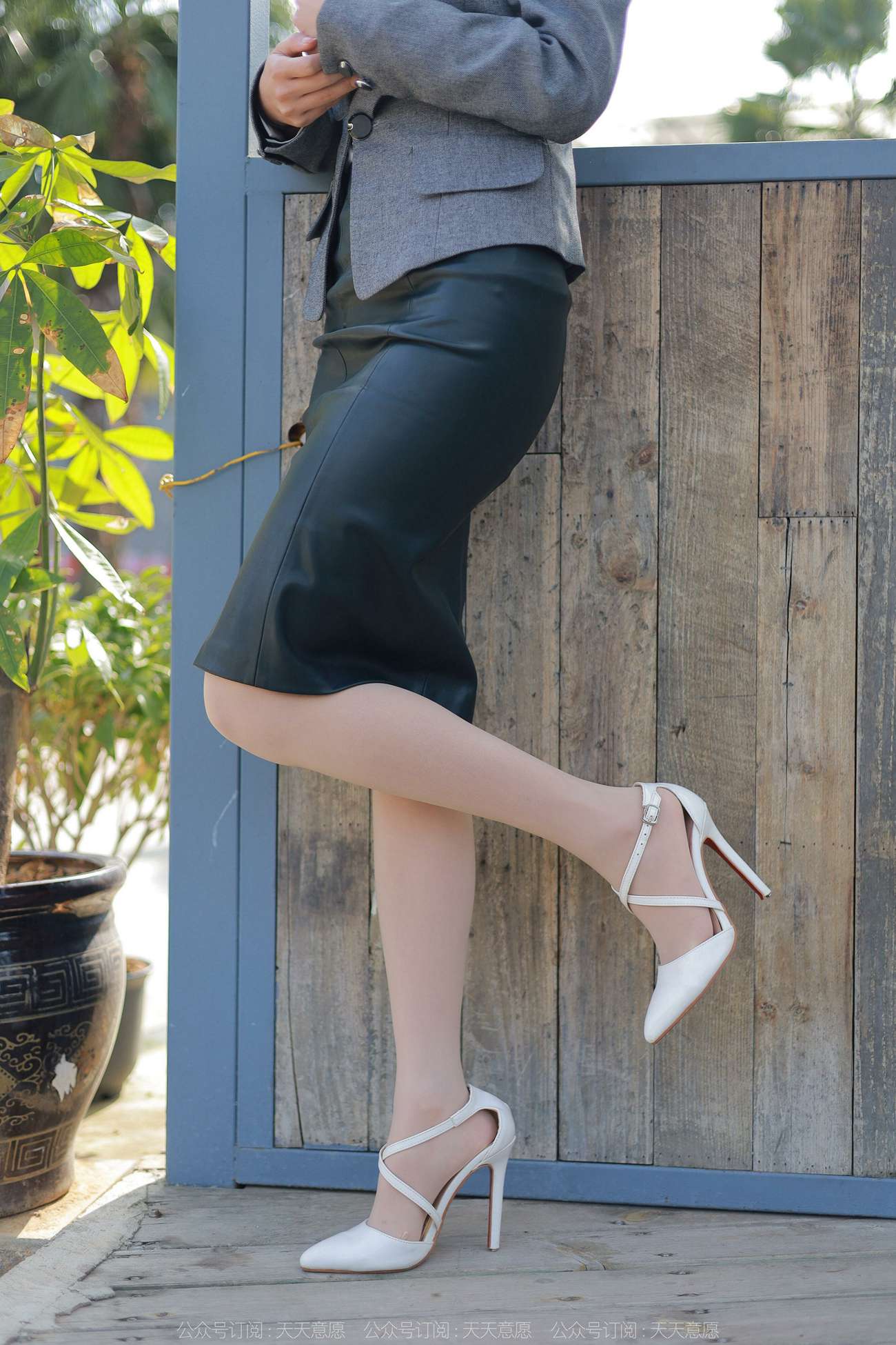 图片[44]-[IESS异思趣向] 2022.04.05 丝享家1050：婉萍《加班日记》[80P] – 速更版-美库