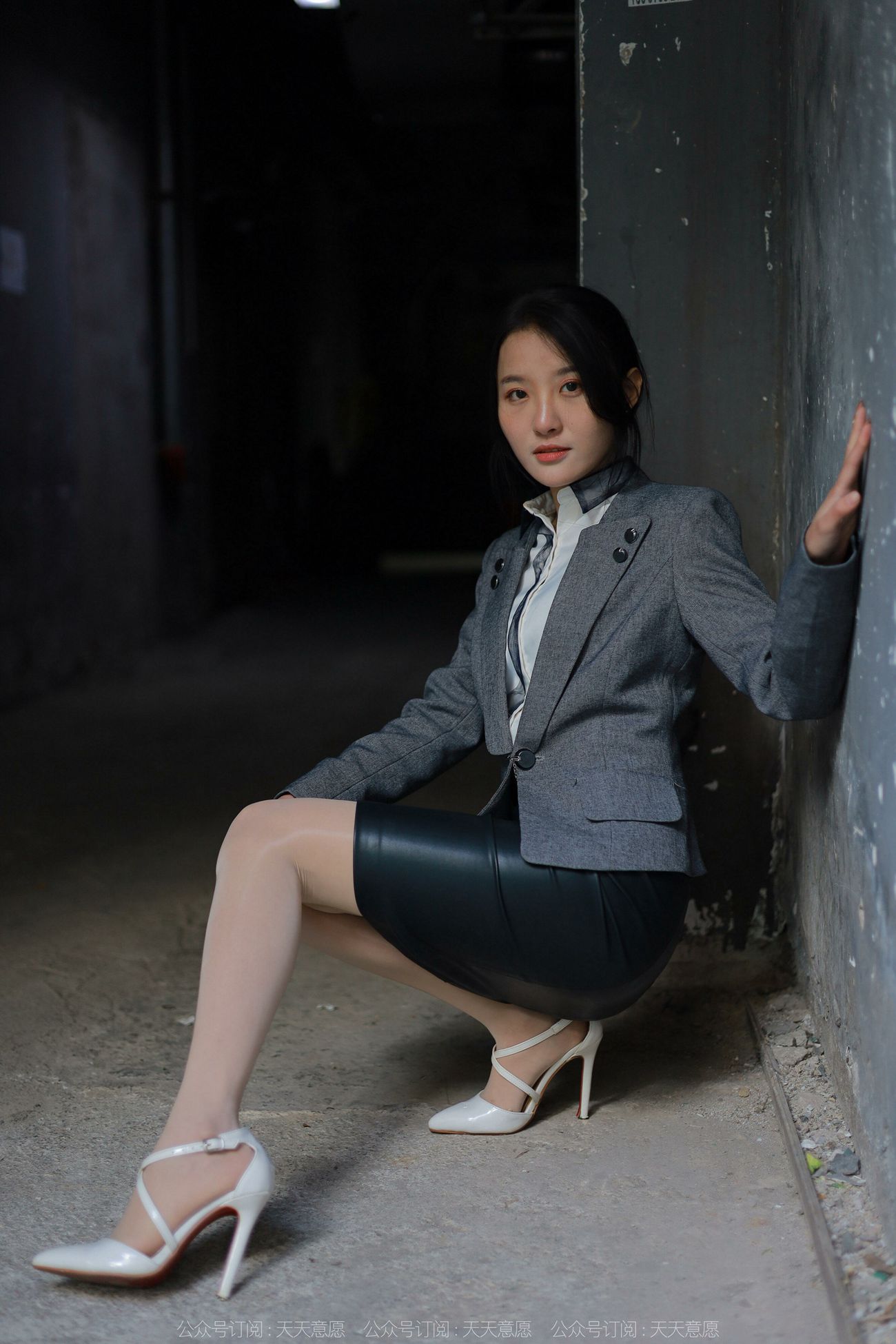 图片[69]-[IESS异思趣向] 2022.04.05 丝享家1050：婉萍《加班日记》[80P] – 速更版-美库