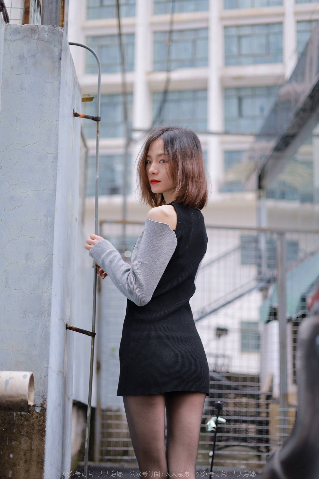 图片[18]-[IESS异思趣向] 2022.04.06 丝享家1051：小六《雨中的嘿丝》[82P] – 速更版-美库