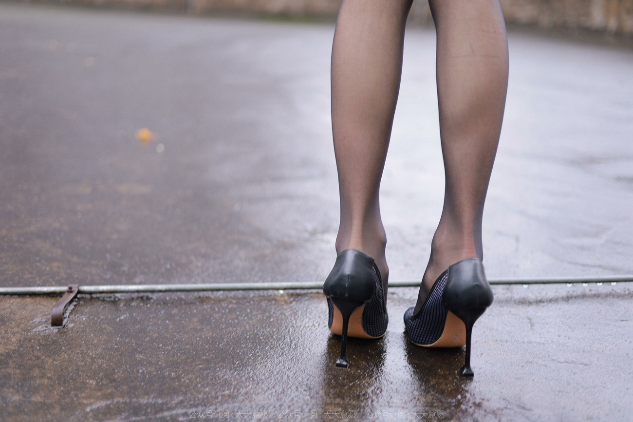 图片[52]-[IESS异思趣向] 2022.04.06 丝享家1051：小六《雨中的嘿丝》[82P] – 速更版-美库