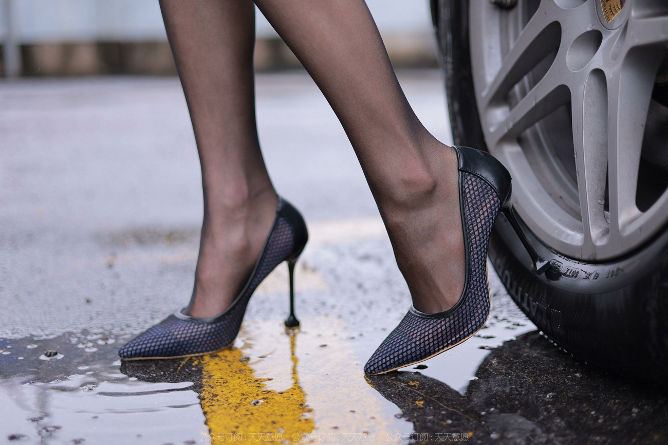 图片[79]-[IESS异思趣向] 2022.04.06 丝享家1051：小六《雨中的嘿丝》[82P] – 速更版-美库