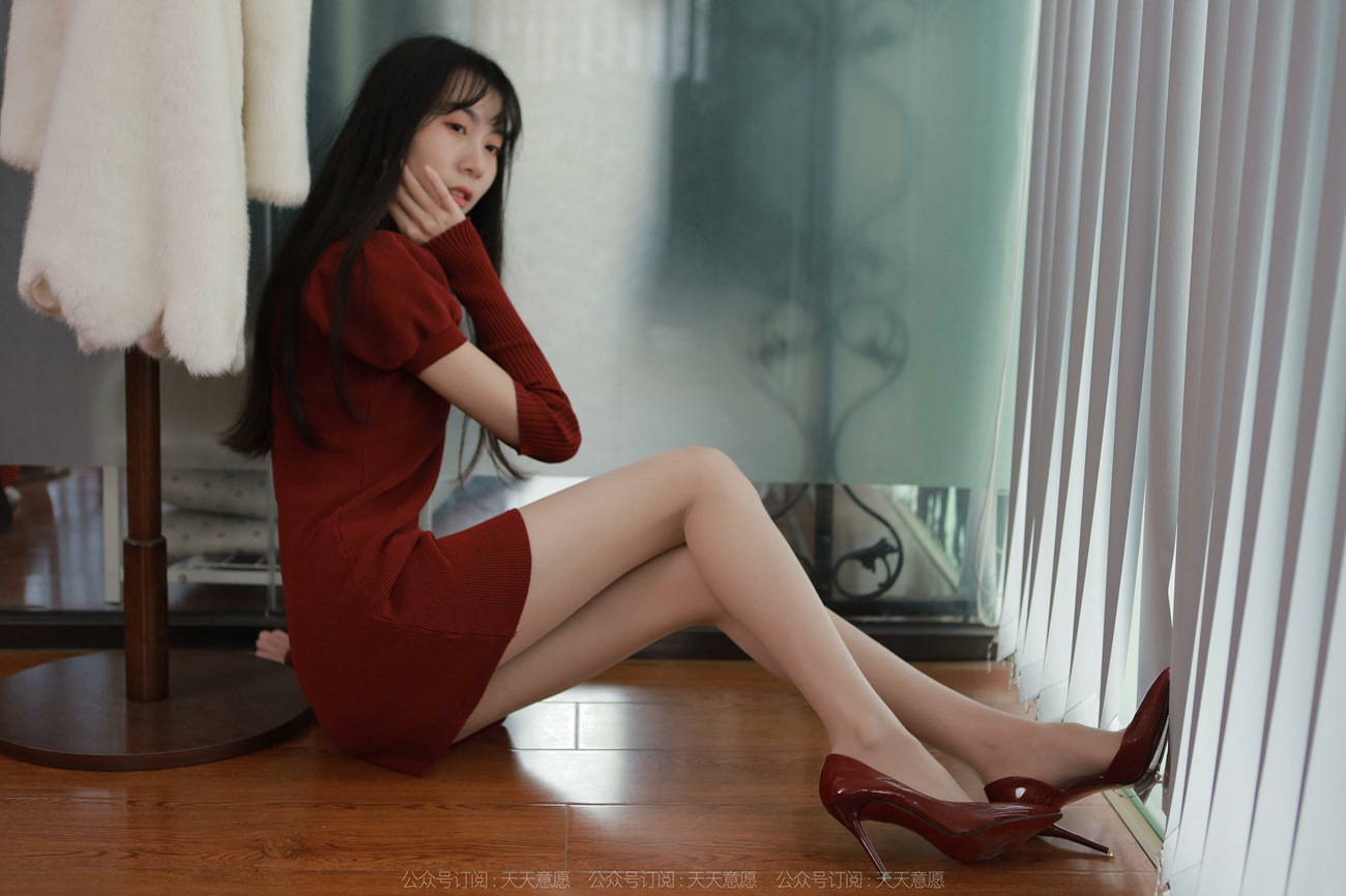 图片[51]-[IESS异思趣向] 2022.04.09 丝享家1054：团团《迷人的酒红旗袍》[81P] – 速更版-美库