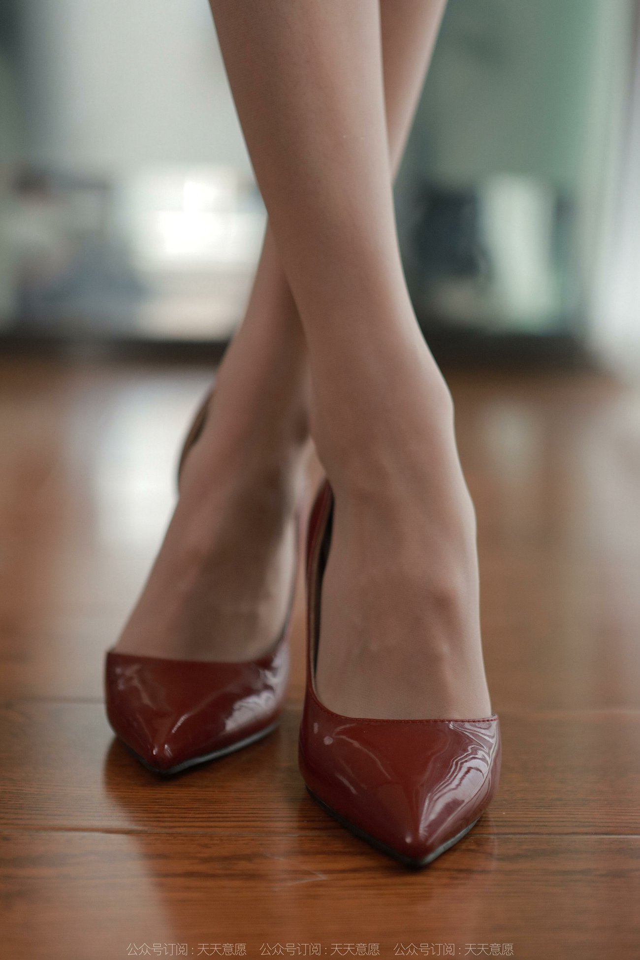 图片[65]-[IESS异思趣向] 2022.04.09 丝享家1054：团团《迷人的酒红旗袍》[81P] – 速更版-美库