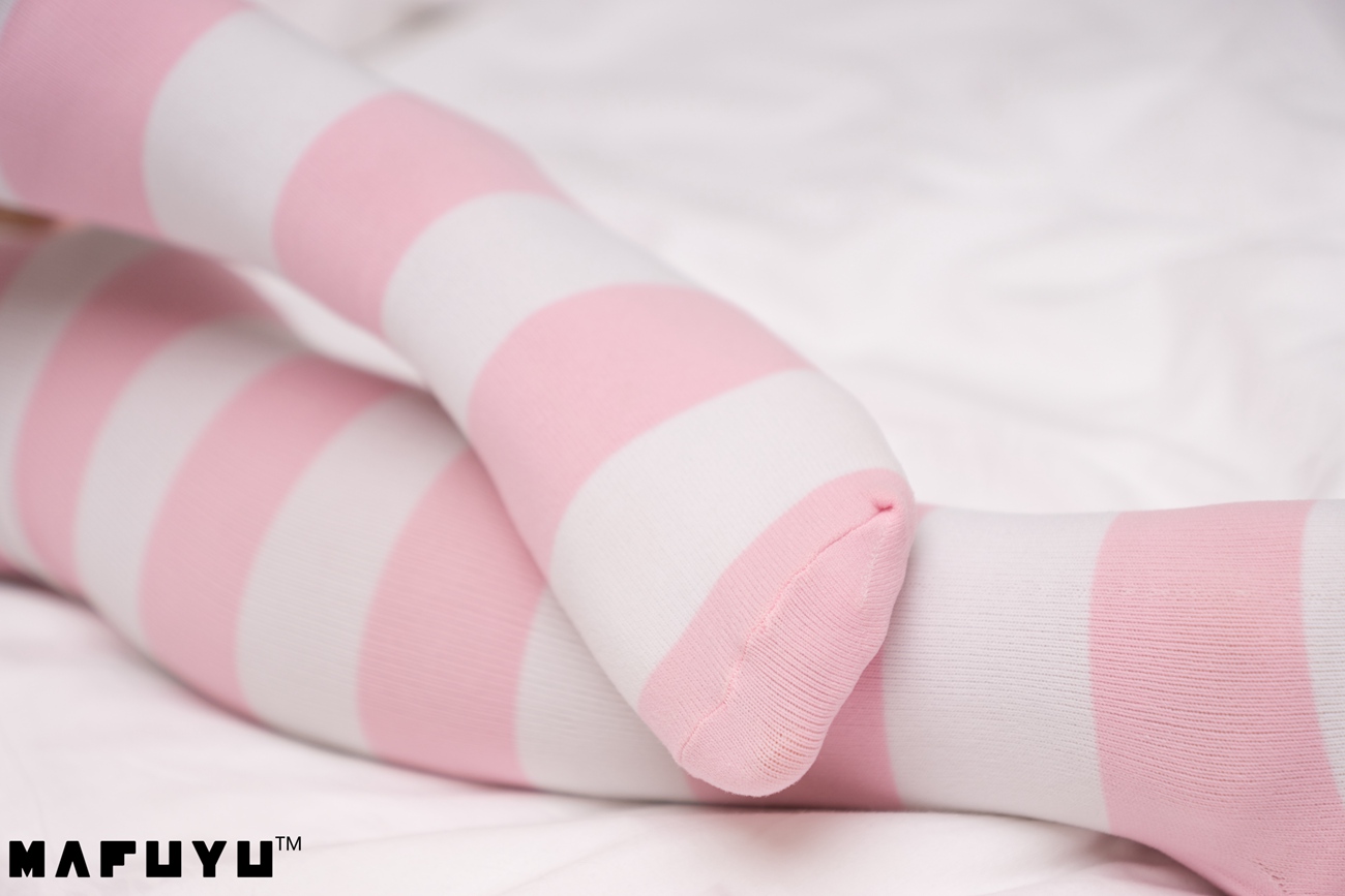 图片[84]-神楽板真冬 – 粉白条纹系列套图视频[102P] – 速更版-美库