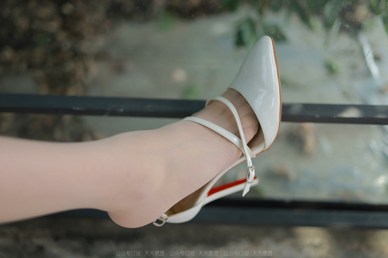 图片[21]-[IESS异思趣向] 2022.04.10 丝享家1055：小婕《都市白领》[93P] – 速更版-美库