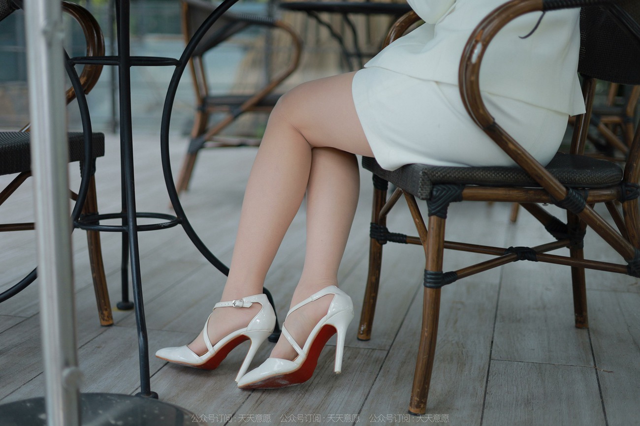 图片[51]-[IESS异思趣向] 2022.04.10 丝享家1055：小婕《都市白领》[93P] – 速更版-美库