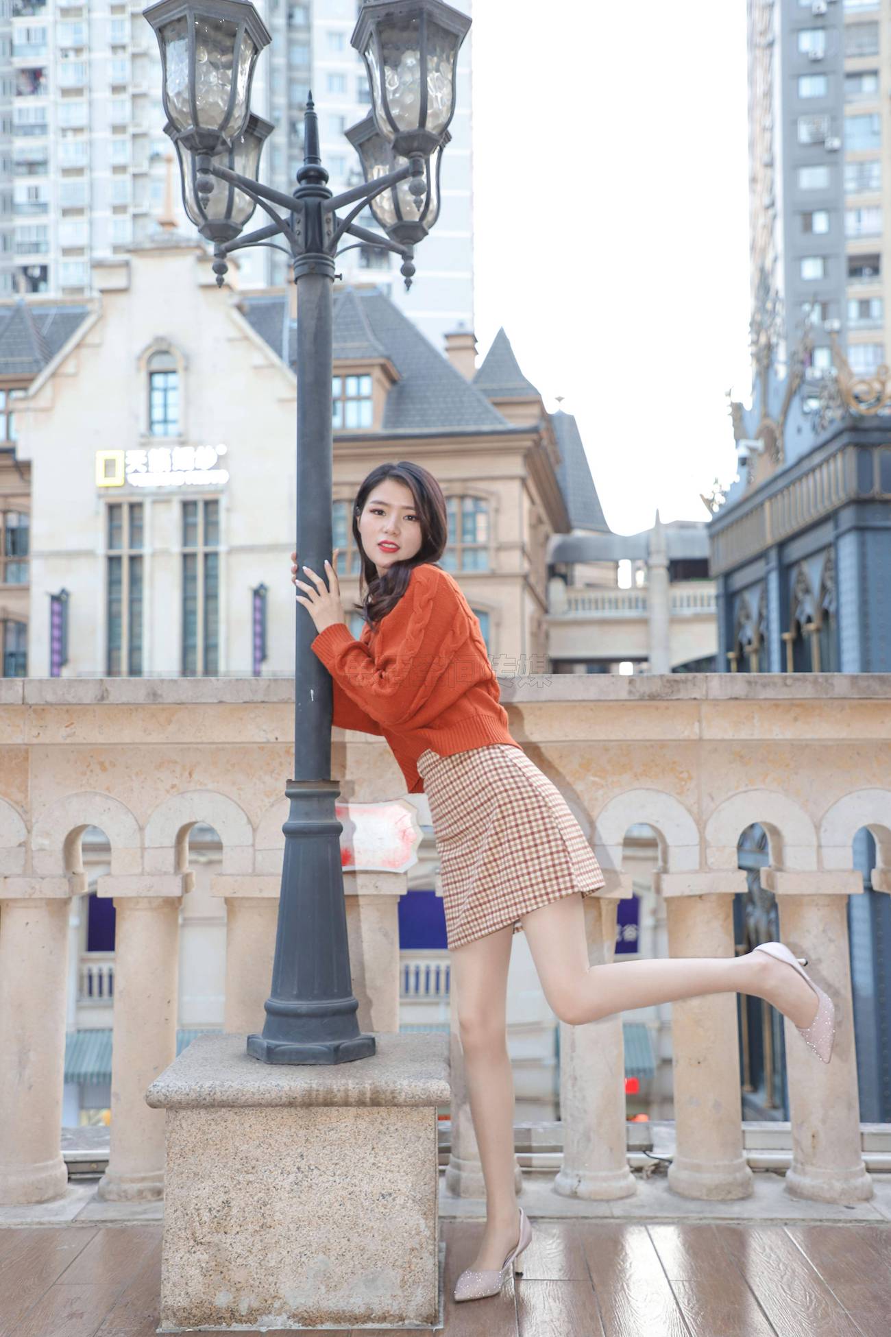 图片[10]-[SiHua思话]SJ056 筱蝶 街拍晚晚风[50P] – 速更版-美库