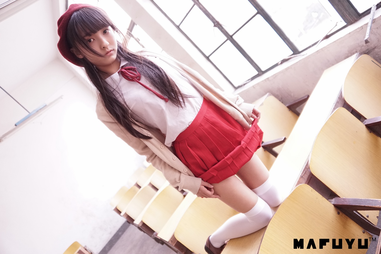 图片[13]-神楽板真冬  – JK白过膝系列套图[112P] – 速更版-美库