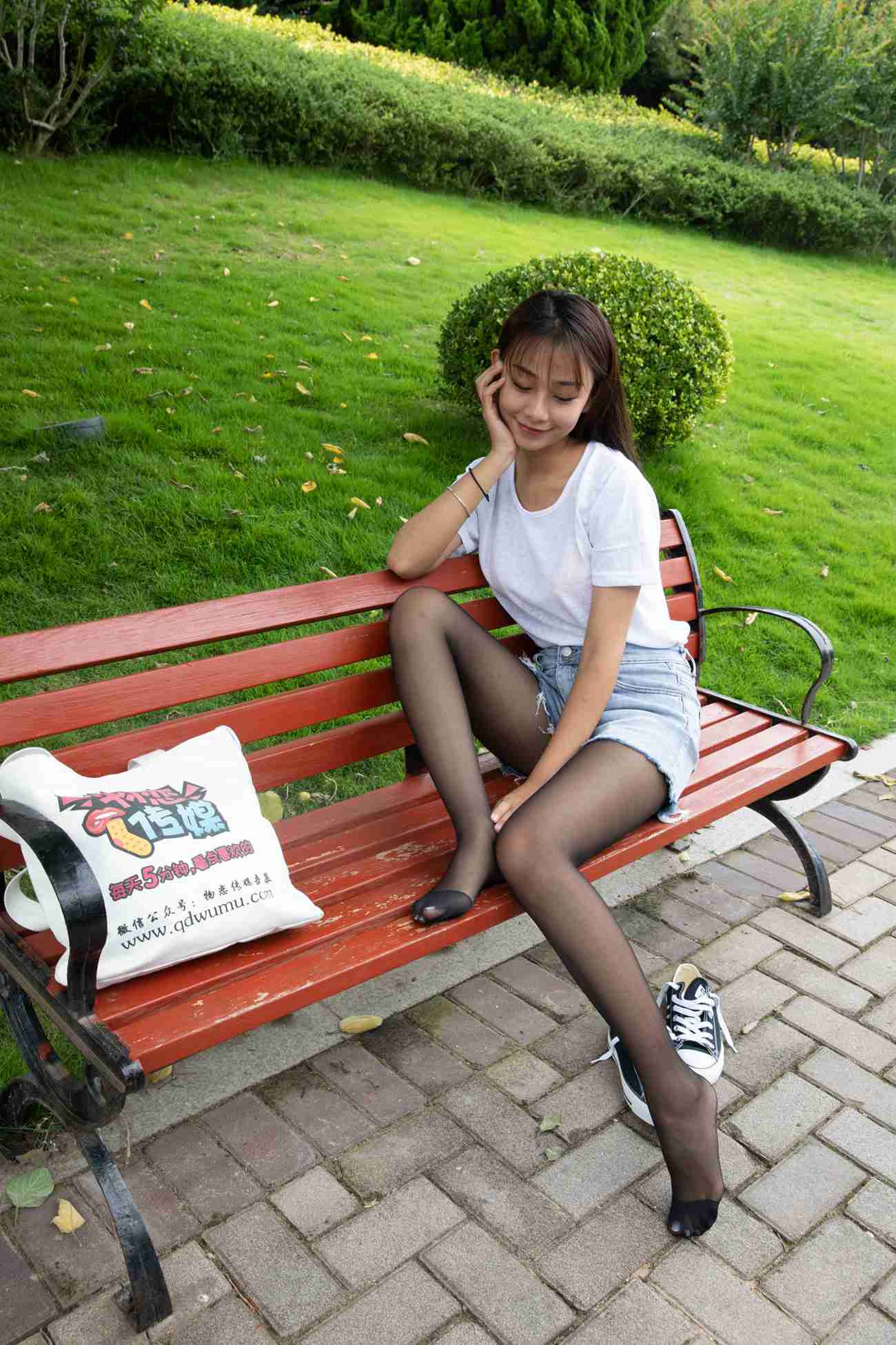 图片[112]-物恋传媒 NO.492 岚岚-剪窗思绪[142P] – 速更版-美库