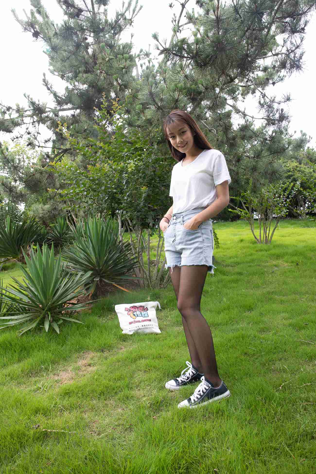 图片[143]-物恋传媒 NO.492 岚岚-剪窗思绪[142P] – 速更版-美库