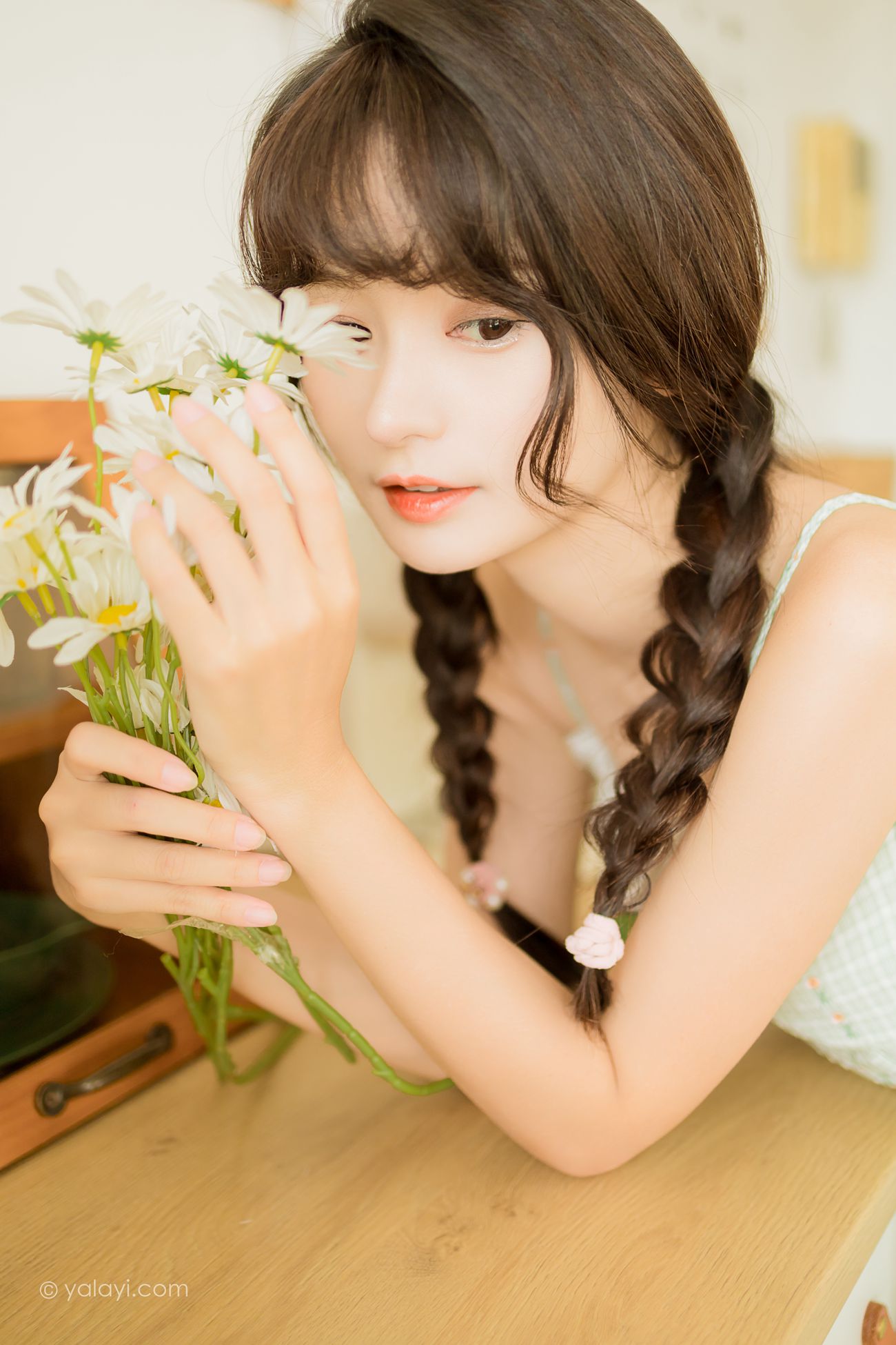 图片[34]-[YALAYI雅拉伊]2022.08.01 NO.958 夏日甜瓜 小亭[41+1P] – 速更版-美库