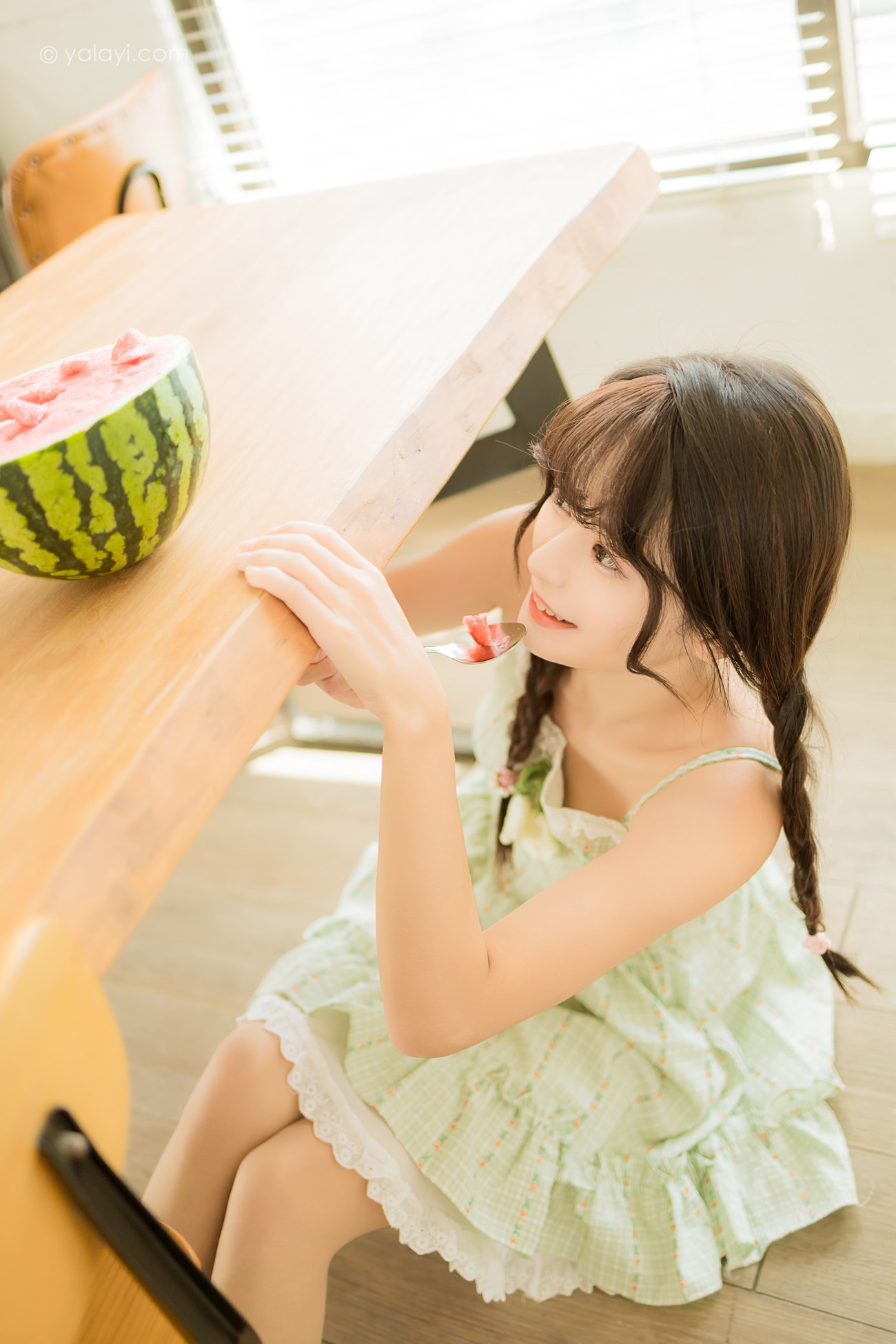 图片[36]-[YALAYI雅拉伊]2022.08.01 NO.958 夏日甜瓜 小亭[41+1P] – 速更版-美库