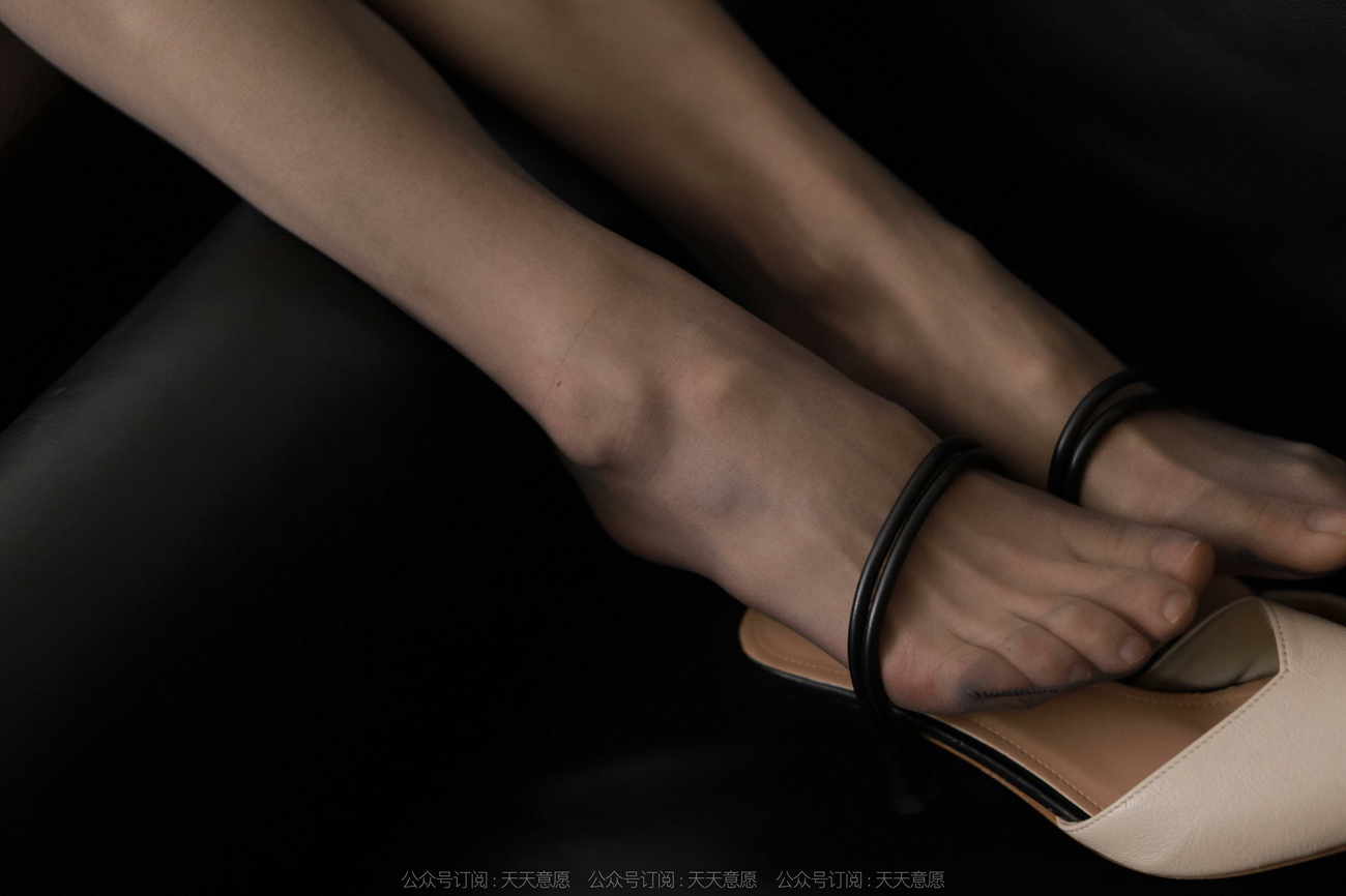 图片[24]-[IESS异思趣向] 2022.04.11 丝享家1056：小六《暗夜黑玫瑰》[80P] – 速更版-美库