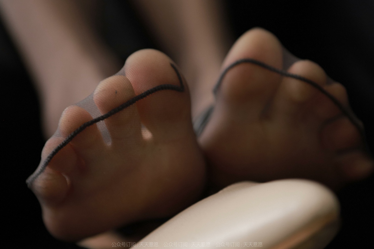 图片[26]-[IESS异思趣向] 2022.04.11 丝享家1056：小六《暗夜黑玫瑰》[80P] – 速更版-美库