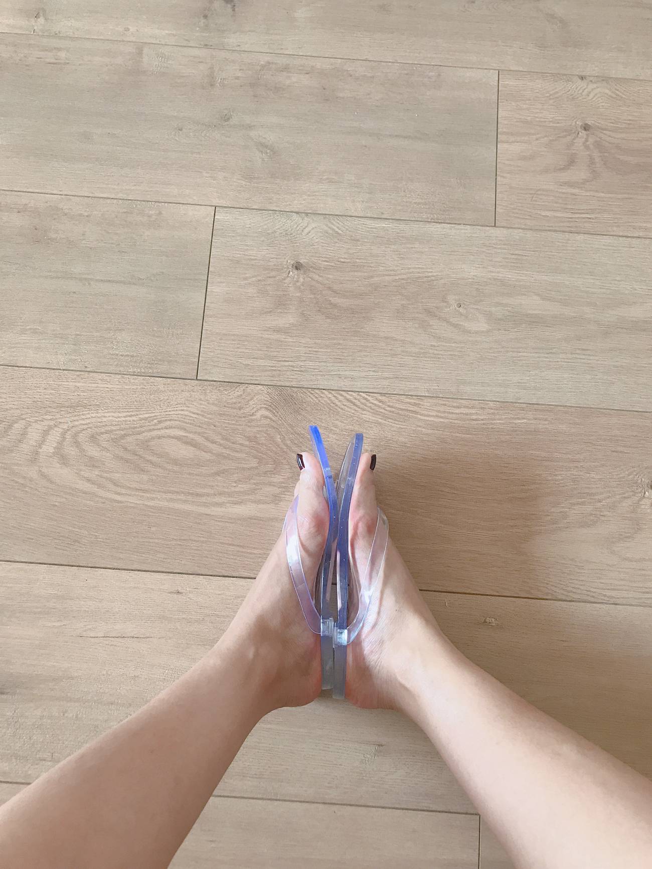 图片[93]-安乔乔儿(Nia乔乔)  泳池裸足[140P] – 速更版-美库