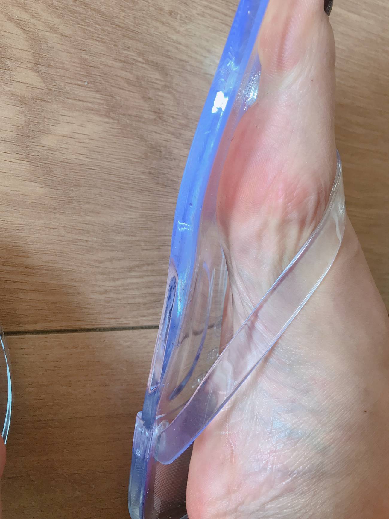 图片[95]-安乔乔儿(Nia乔乔)  泳池裸足[140P] – 速更版-美库