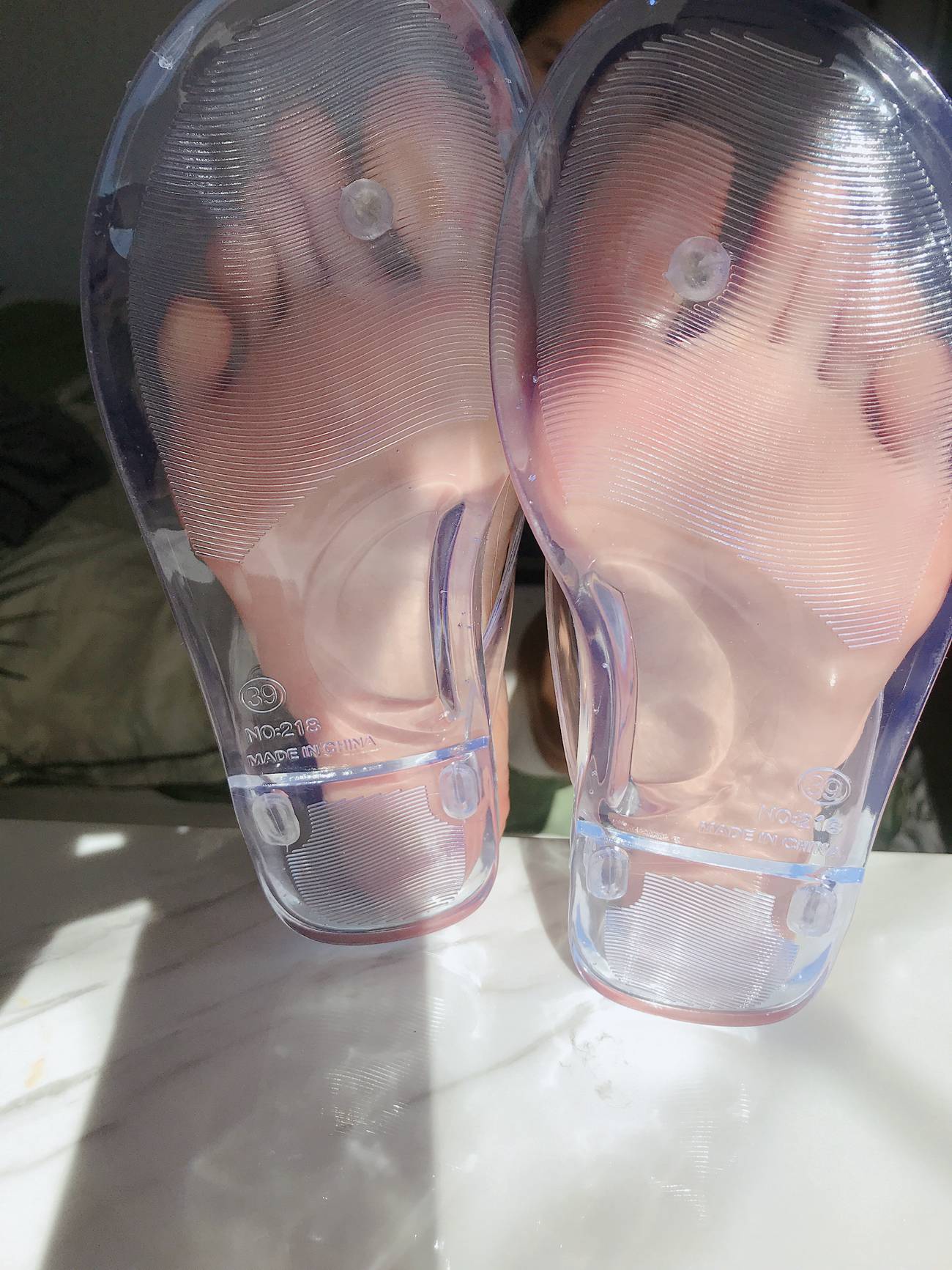 图片[117]-安乔乔儿(Nia乔乔)  泳池裸足[140P] – 速更版-美库