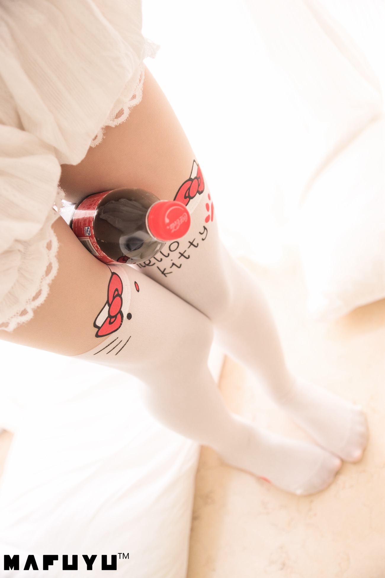 图片[77]-神楽板真冬- 猫爪白丝系列套图视频[100P] – 速更版-美库