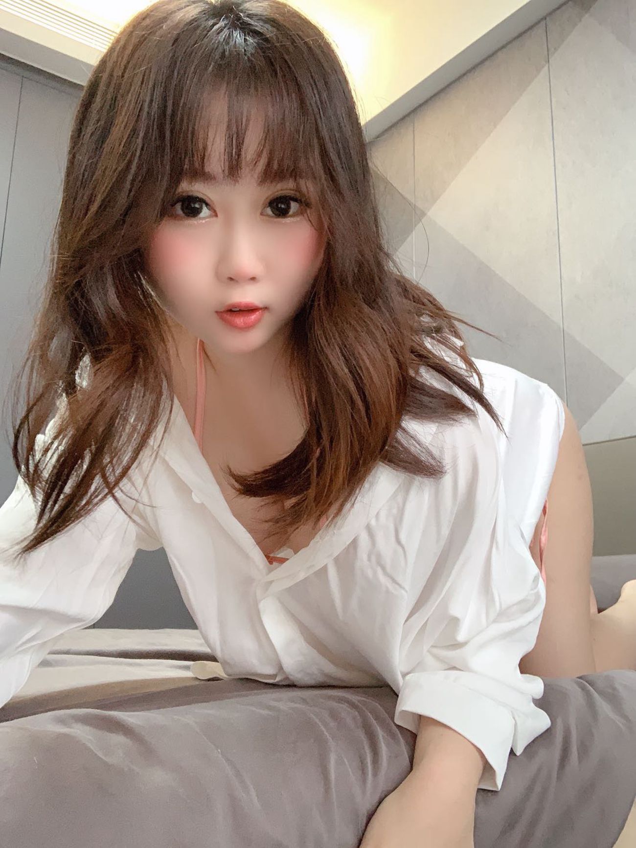 图片[6]-蜜桃少女是依酱呀  – 尾巴[8P] – 速更版-美库