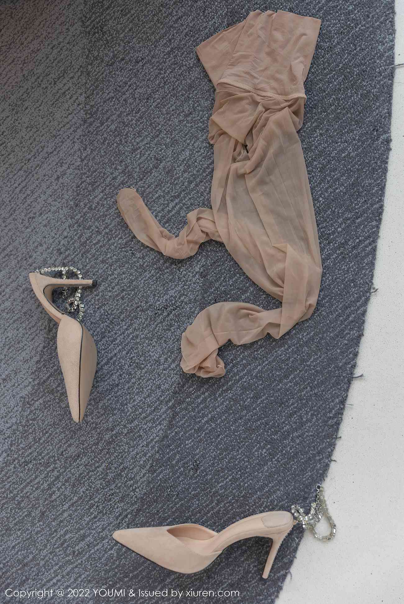 图片[52]-[YOUMI尤蜜荟] 2022.07.08 VOL.813 奶瓶土肥圆矮挫丑黑穷 长裙美腿[55P] – 速更版-美库