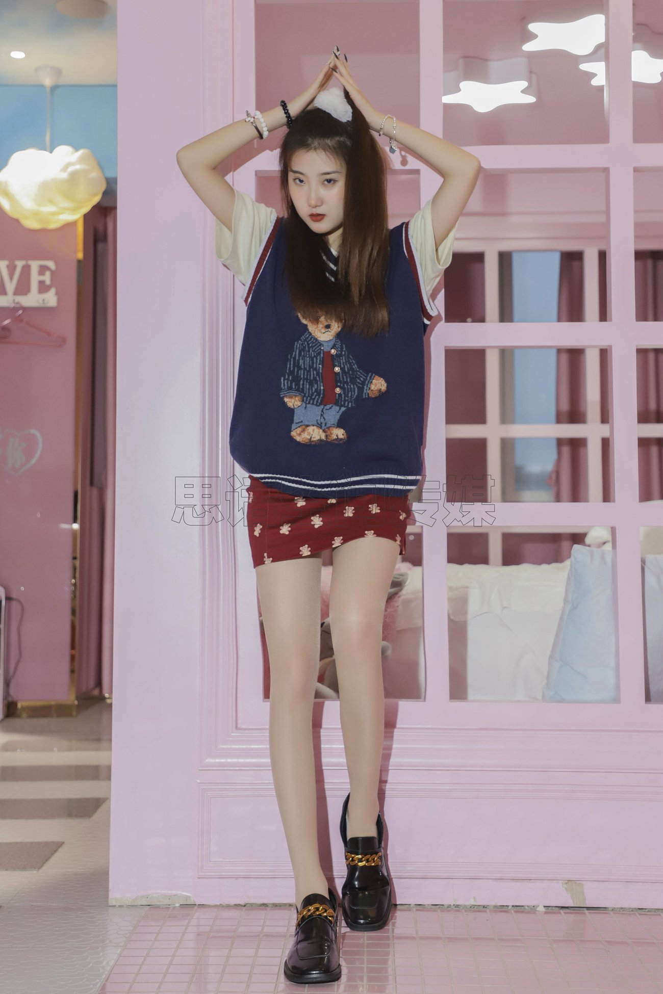 图片[32]-[SiHua思话]SJ057 露露 甜心学苑风[50P] – 速更版-美库