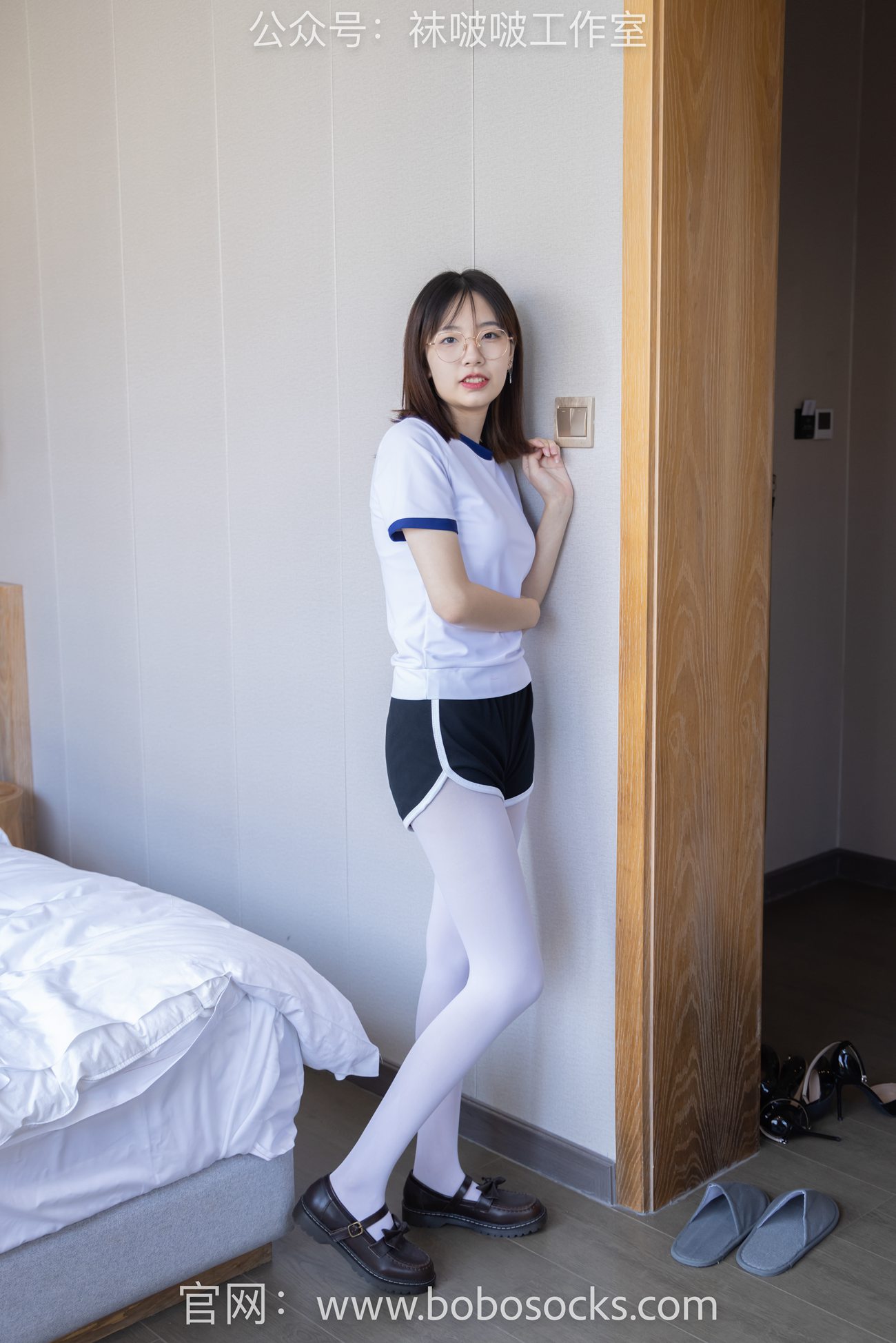 图片[18]-[BoBoSocks袜啵啵]NO.108 小甜豆-皮鞋、厚白丝、踩奶油蛋糕剧情[137P] – 速更版-美库