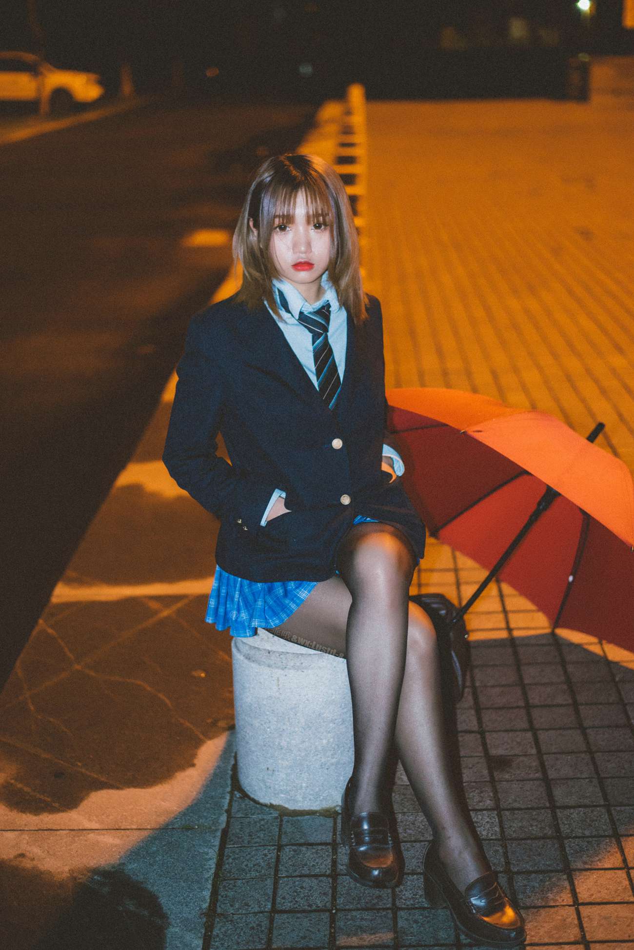 图片[10]-网紅Coser@柒柒要乖哦 深夜公园JK [19P] – 速更版-美库