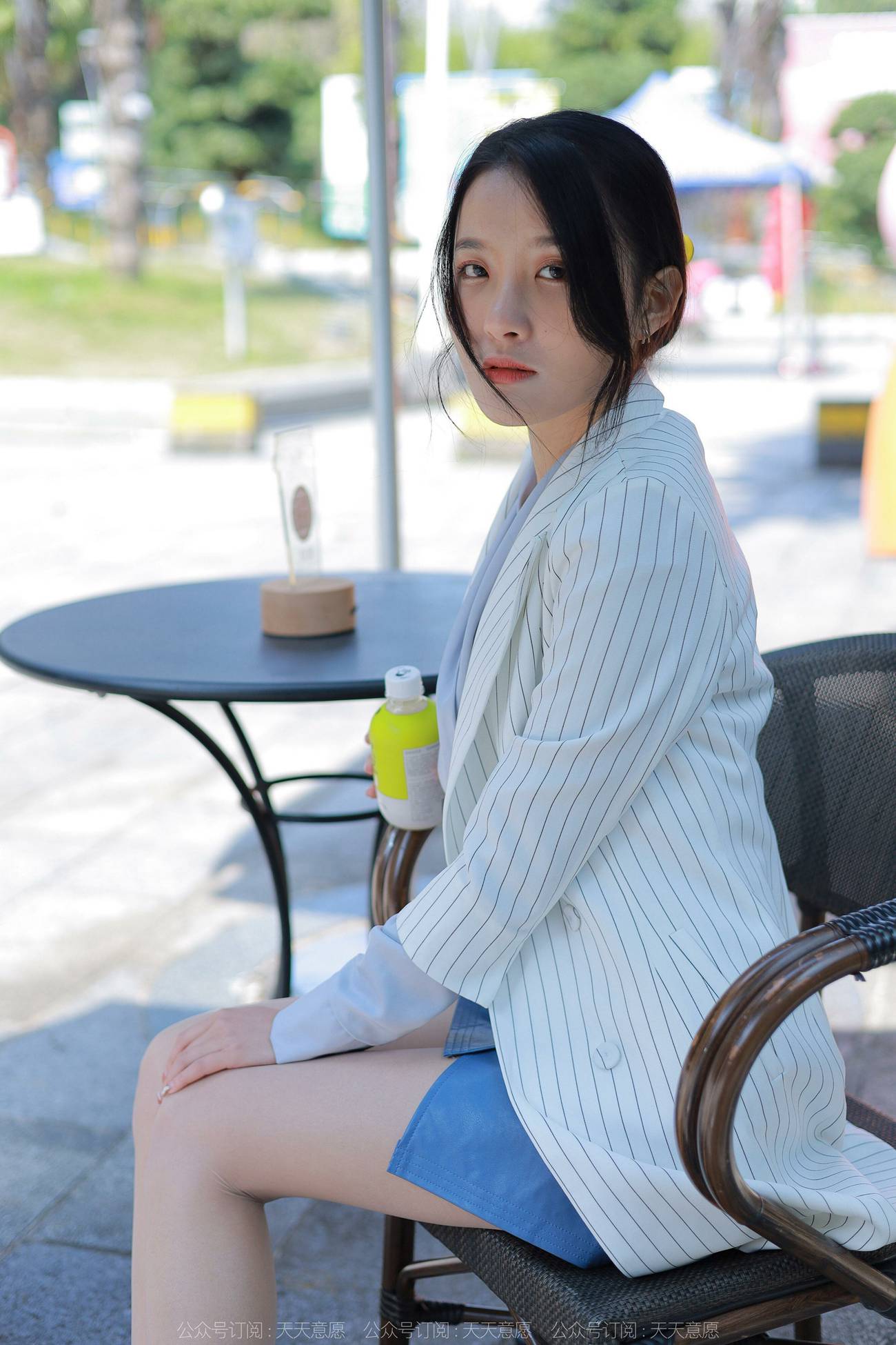 图片[18]-[IESS异思趣向] 2022.04.16 丝享家1061：婉萍《蓝衣女神》[84P] – 速更版-美库