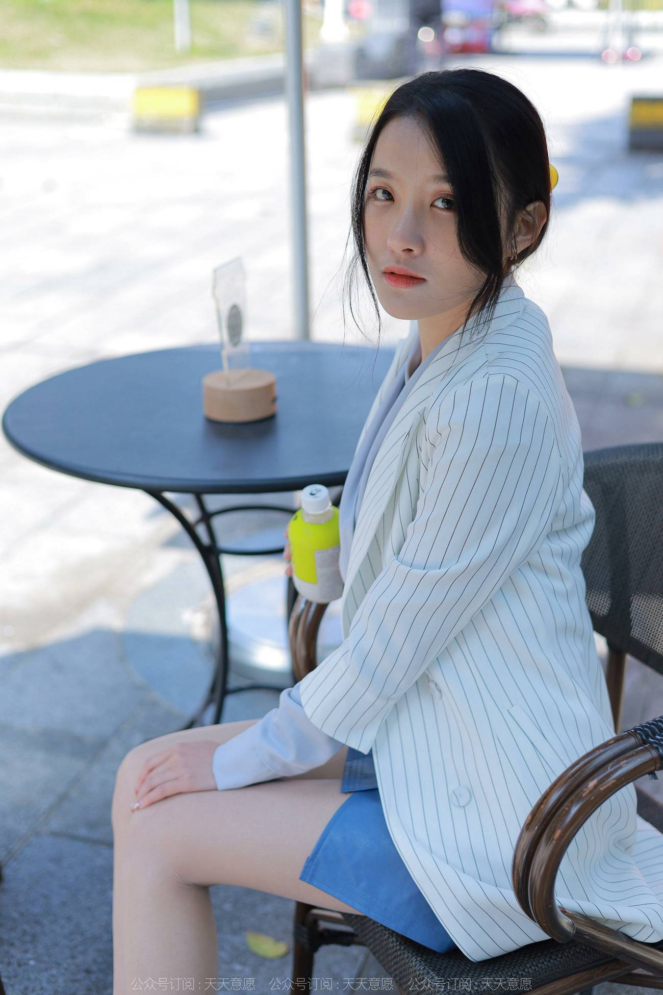 图片[20]-[IESS异思趣向] 2022.04.16 丝享家1061：婉萍《蓝衣女神》[84P] – 速更版-美库