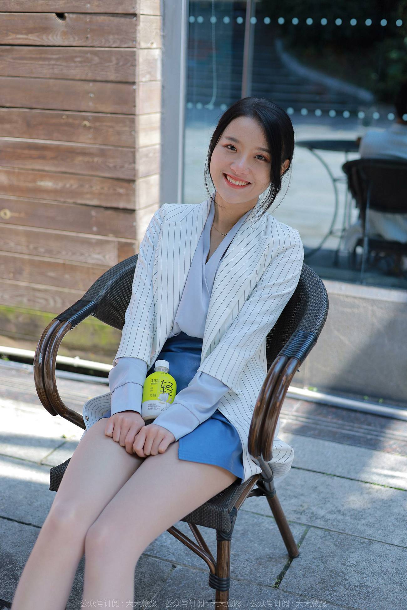 图片[31]-[IESS异思趣向] 2022.04.16 丝享家1061：婉萍《蓝衣女神》[84P] – 速更版-美库